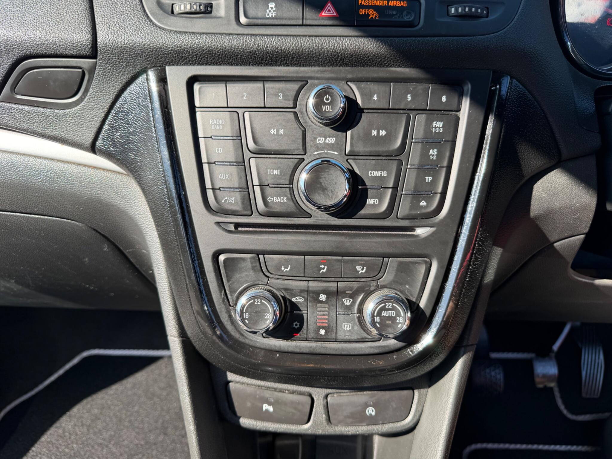 Vauxhall Mokka view 10