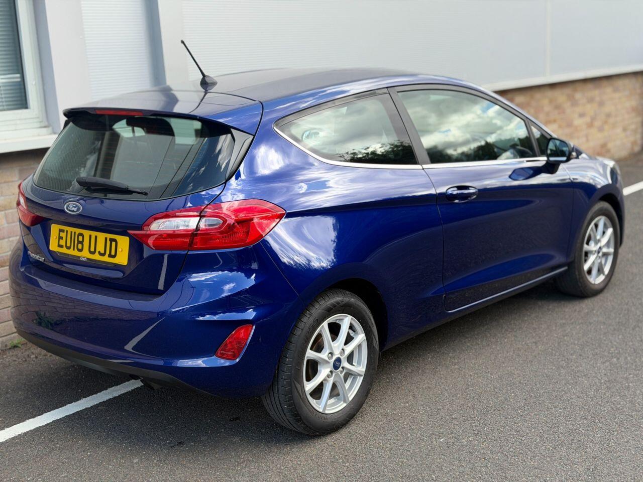 Ford Fiesta view 56