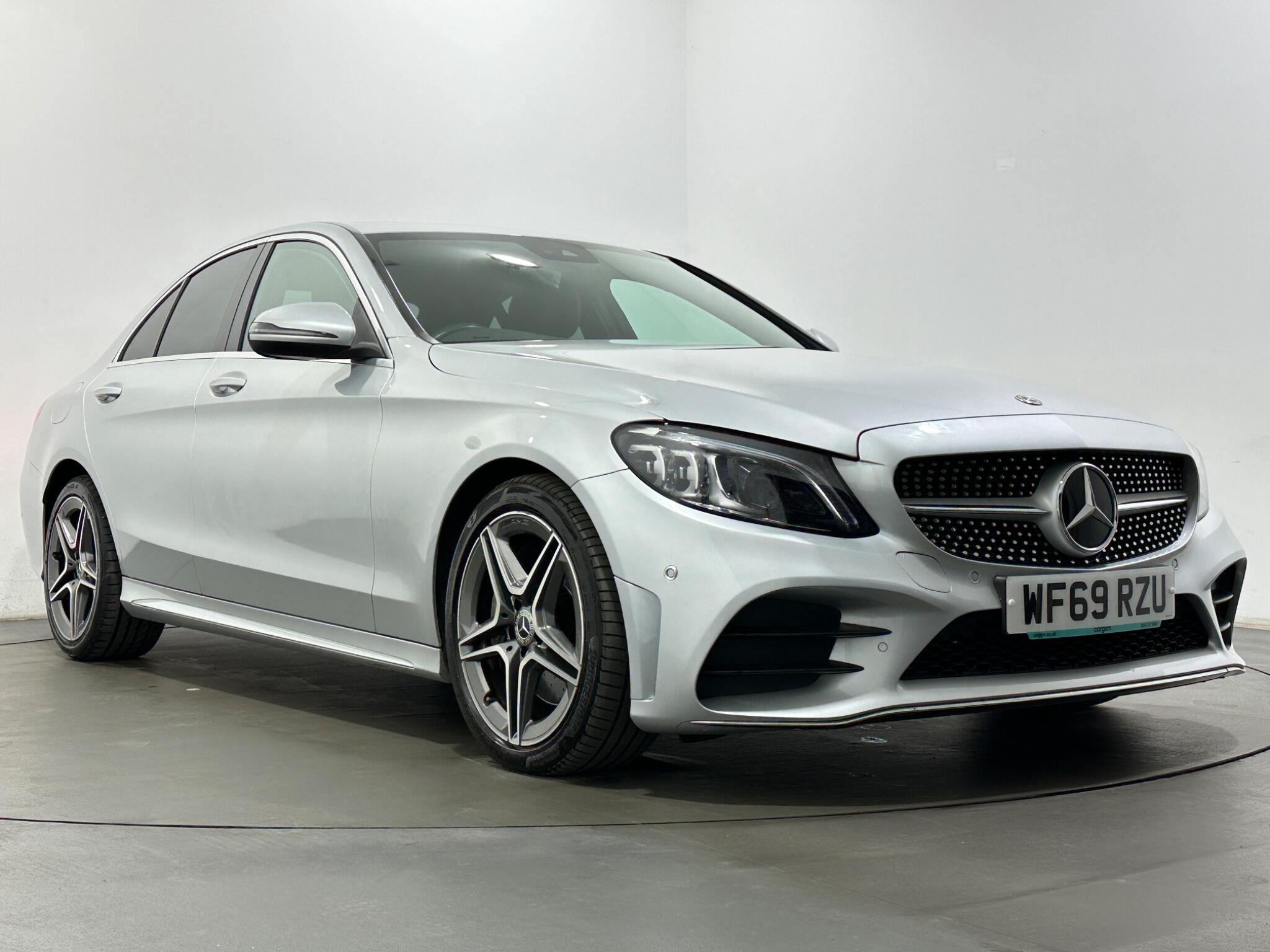 Mercedes-Benz C-Class view 54