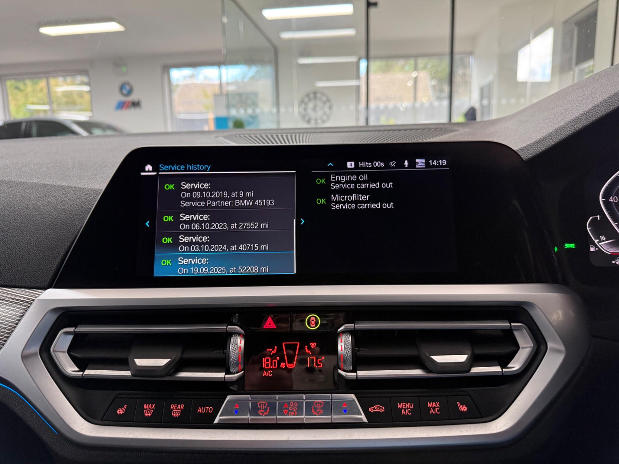 BMW 3 Series view 12