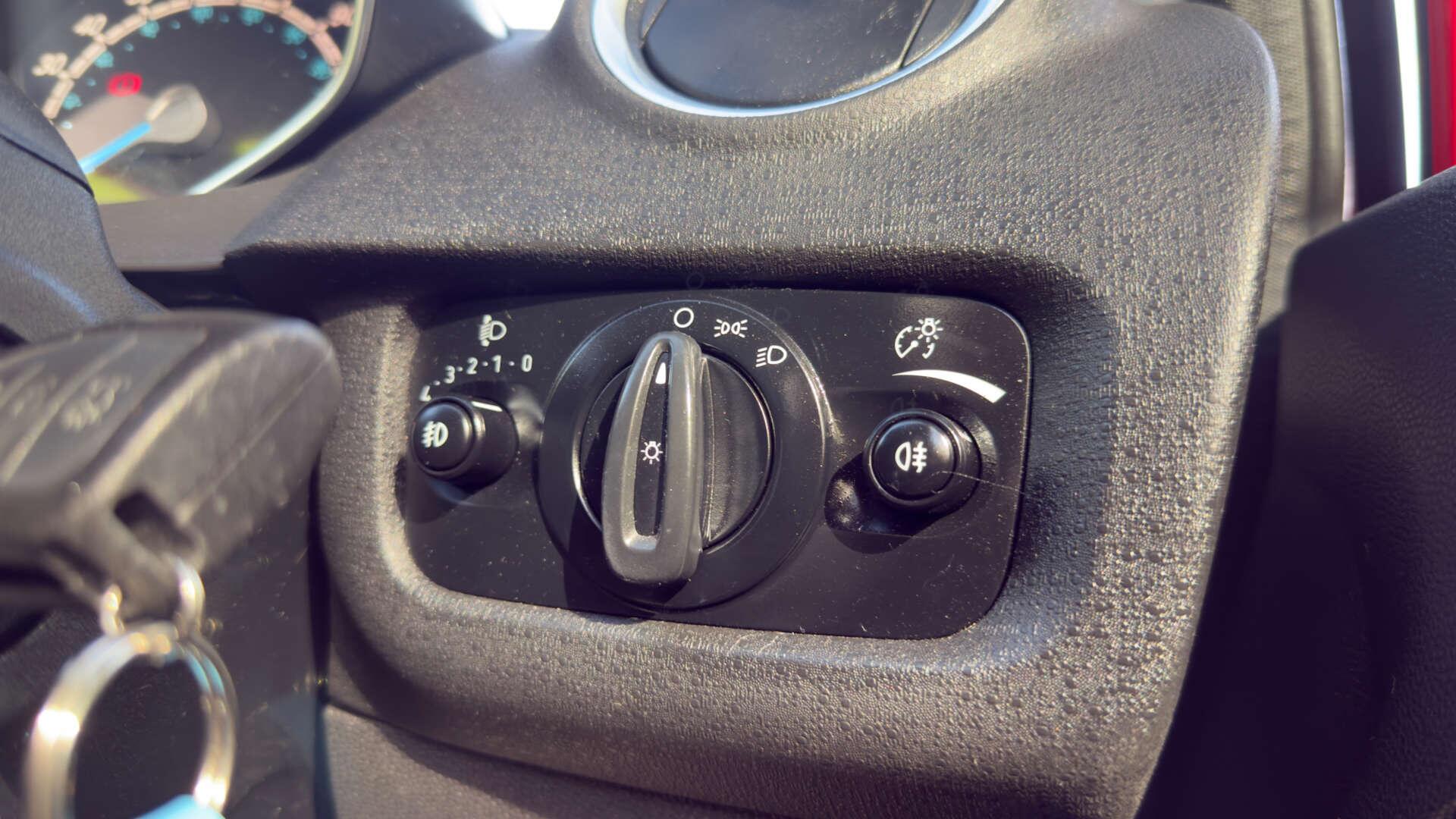 Ford Fiesta view 20