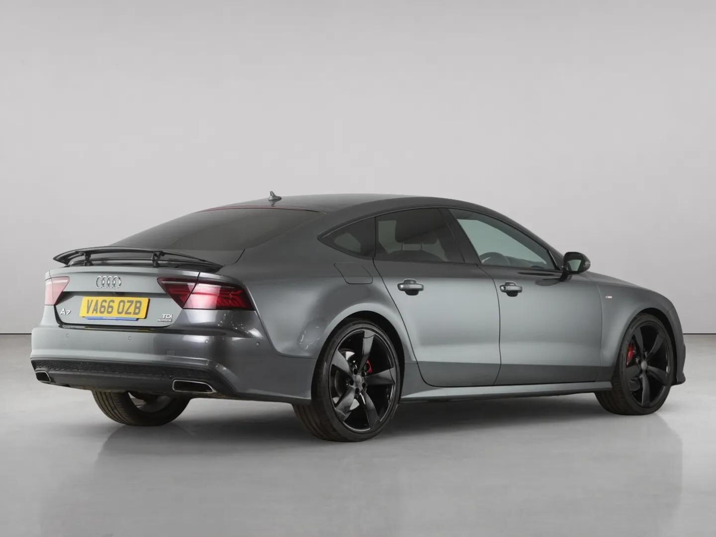 Audi A7 view 8
