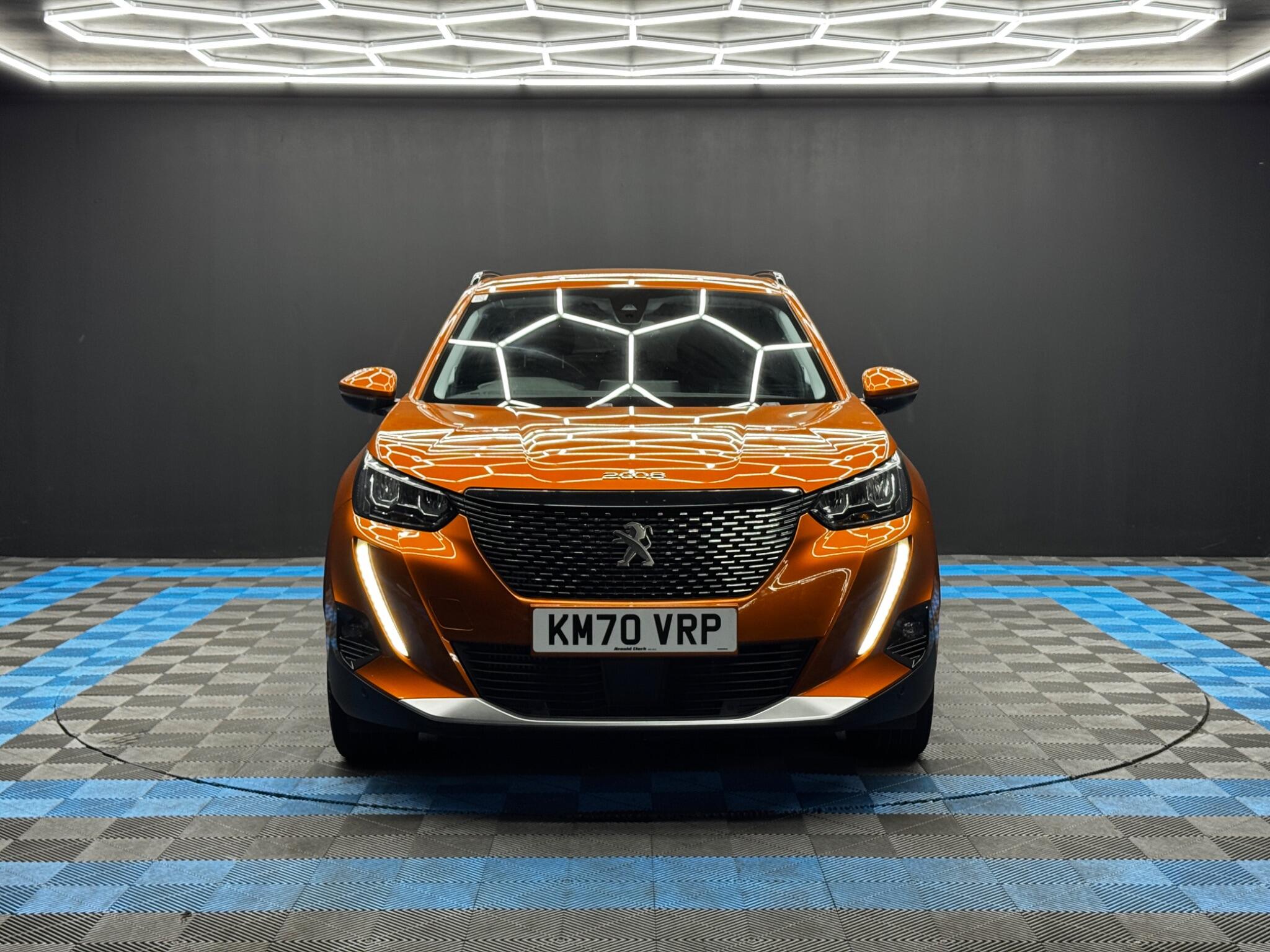 Peugeot 2008 view 2