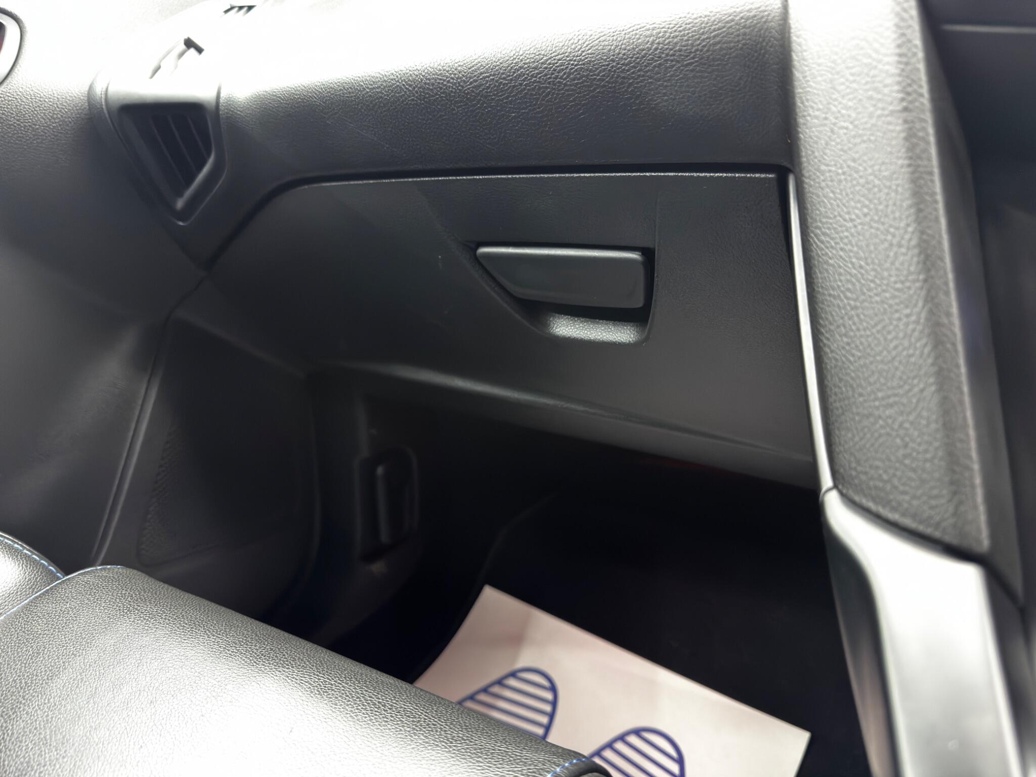 Ford Focus view 34