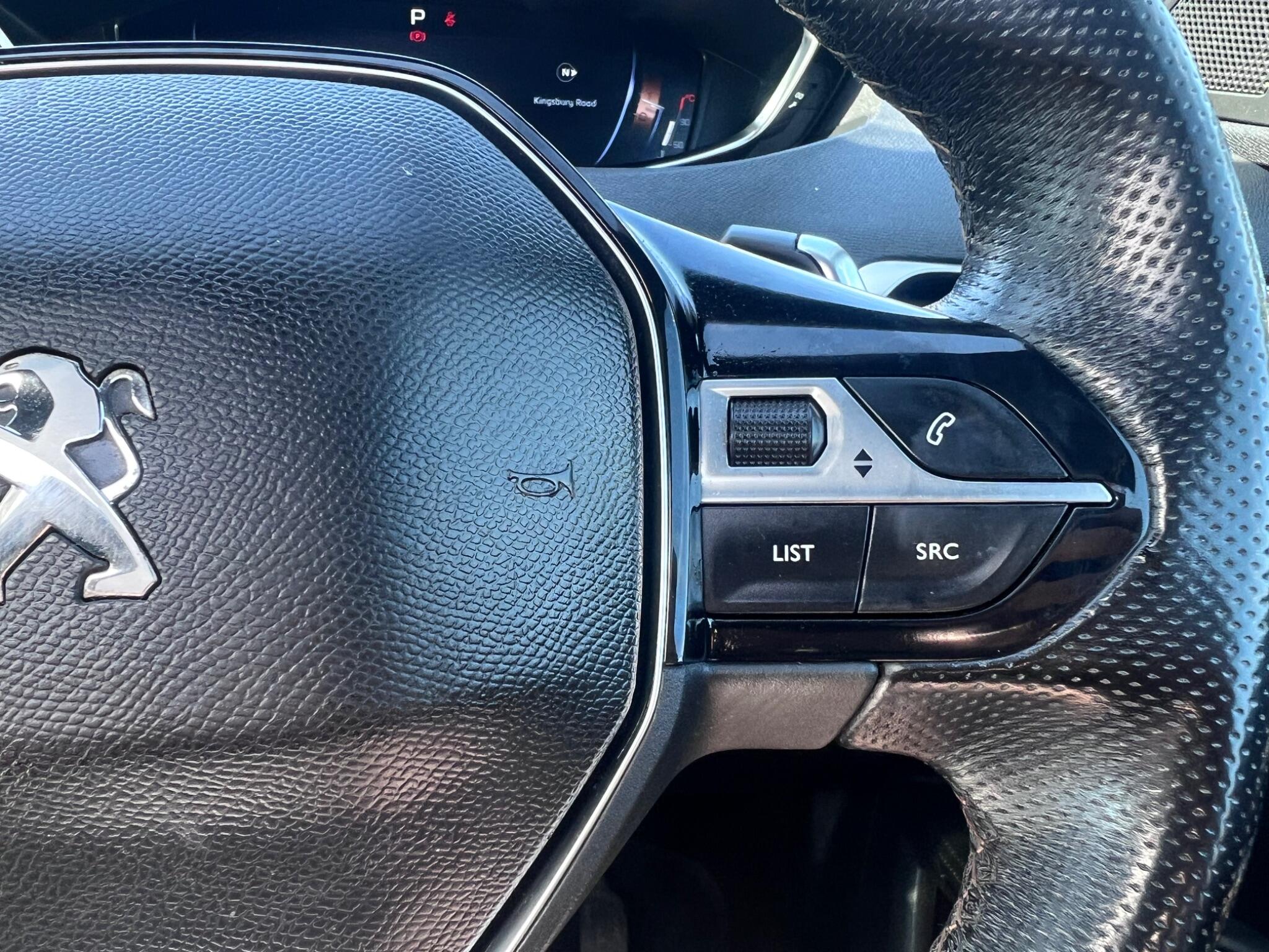 Peugeot 3008 view 21