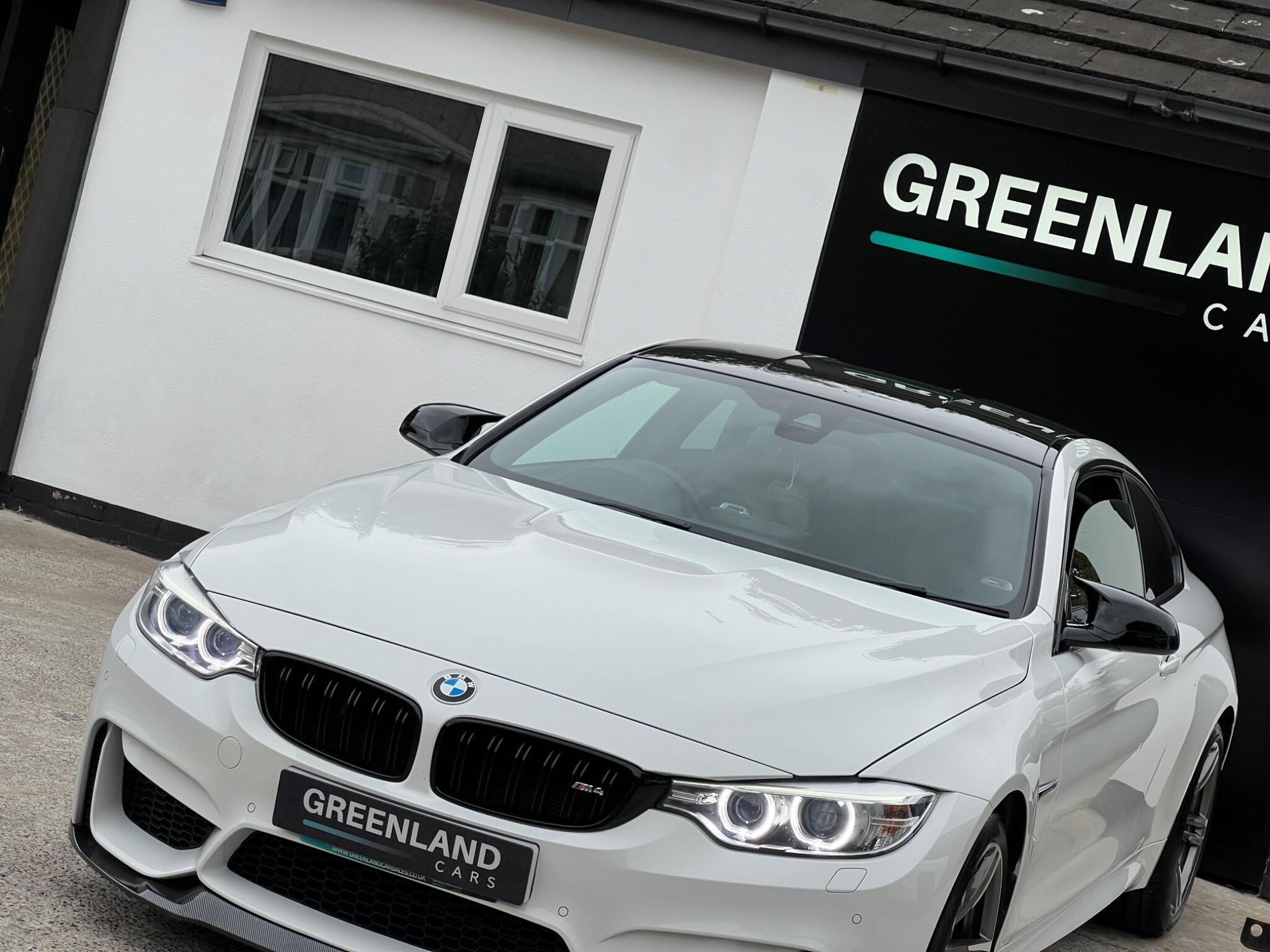 BMW M4 view 18