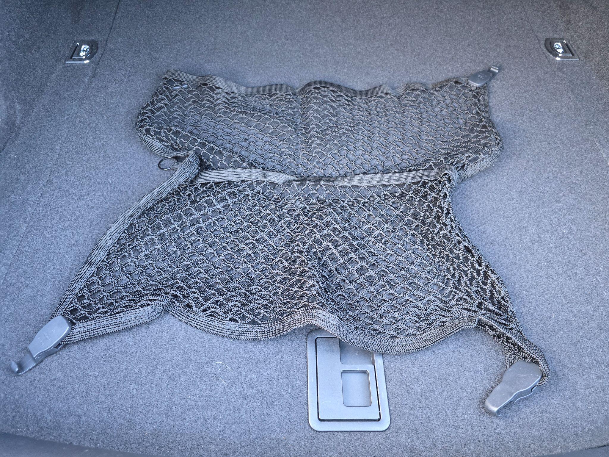 Audi A4 view 59