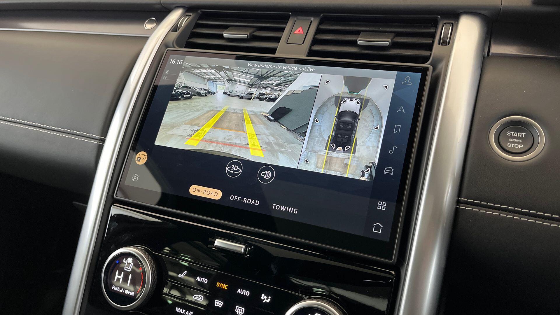 Land Rover Discovery view 12