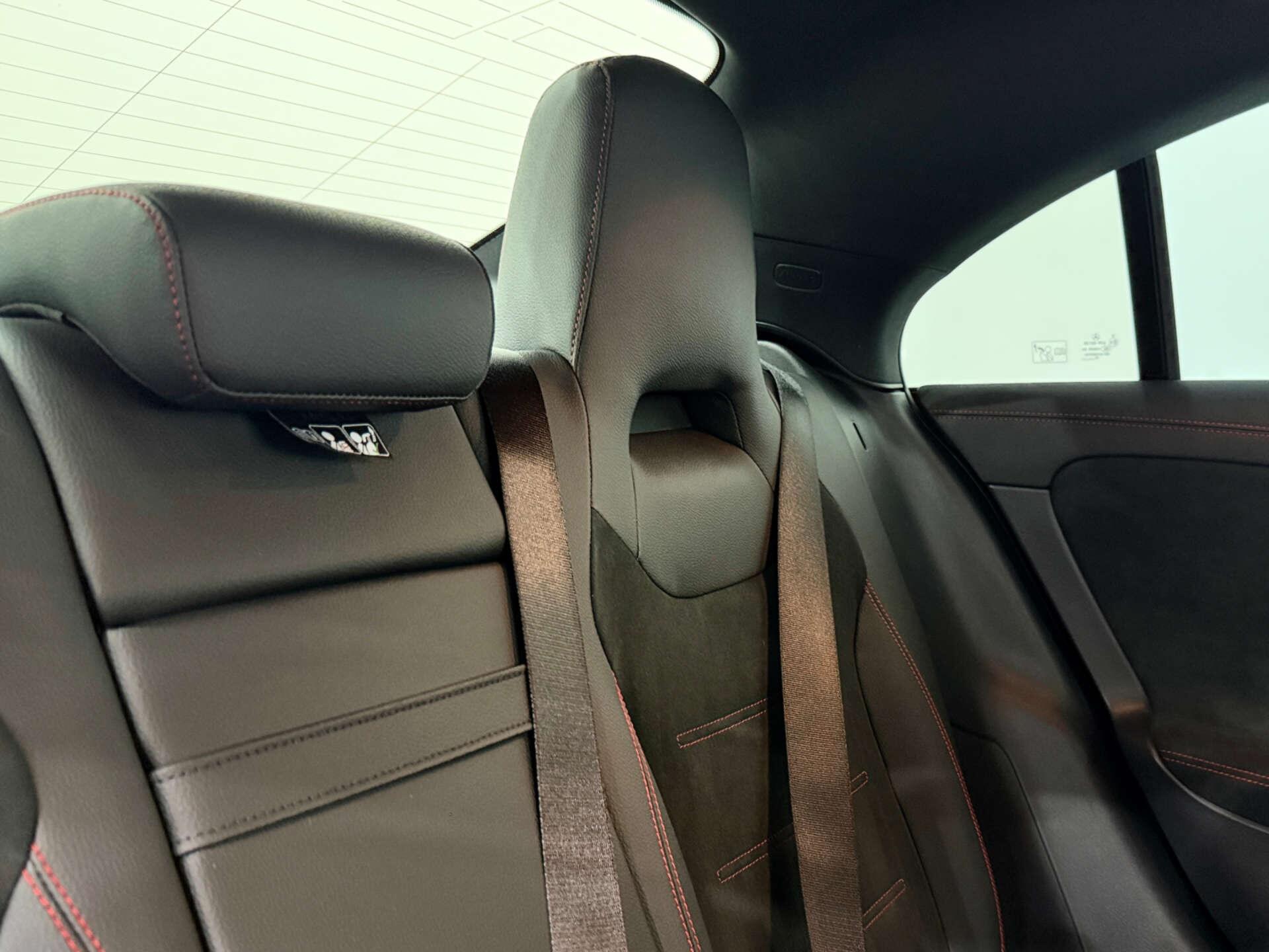Mercedes-Benz CLA view 12