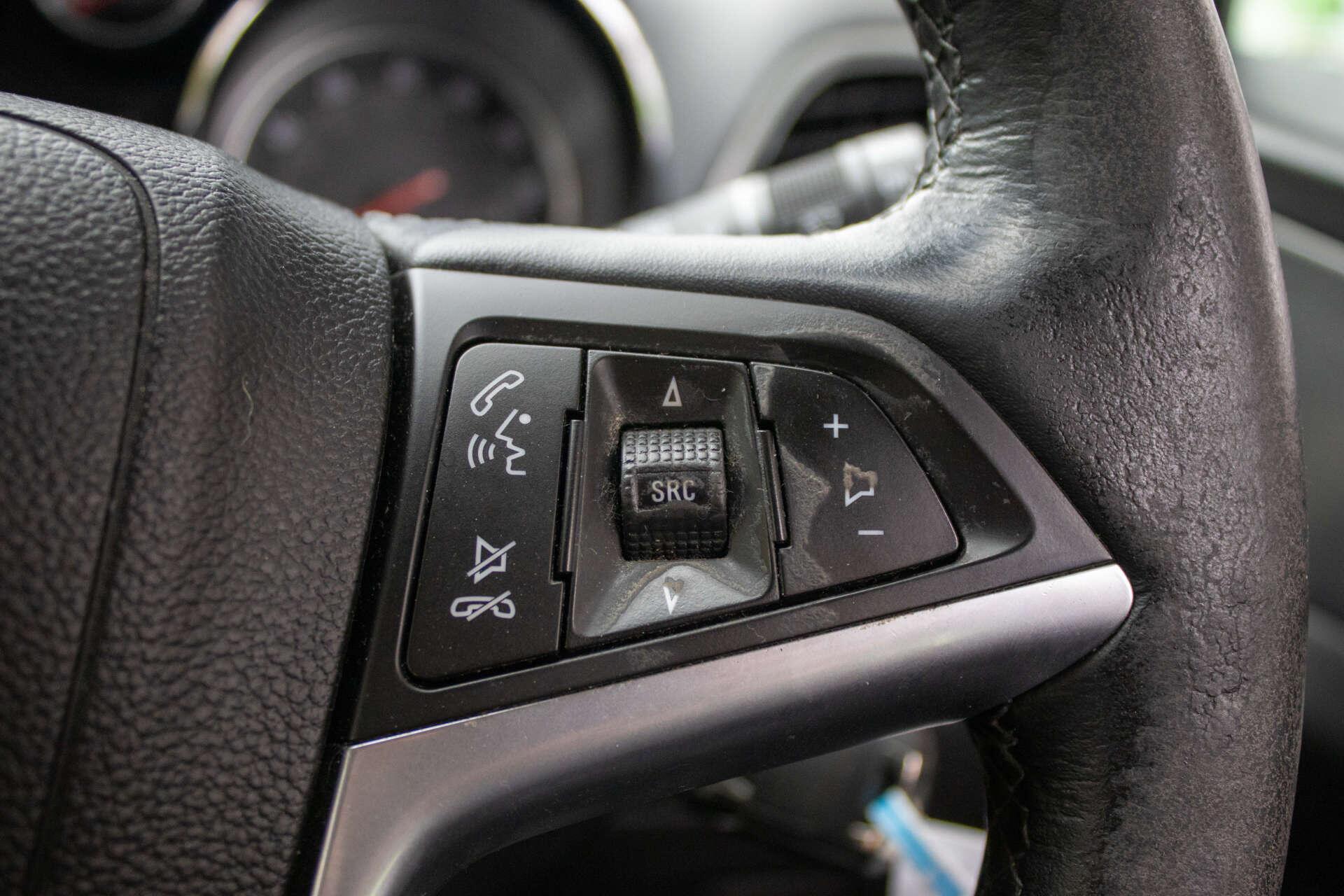 Vauxhall Mokka view 18