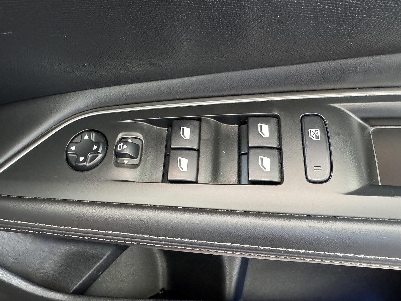 Peugeot 3008 view 26