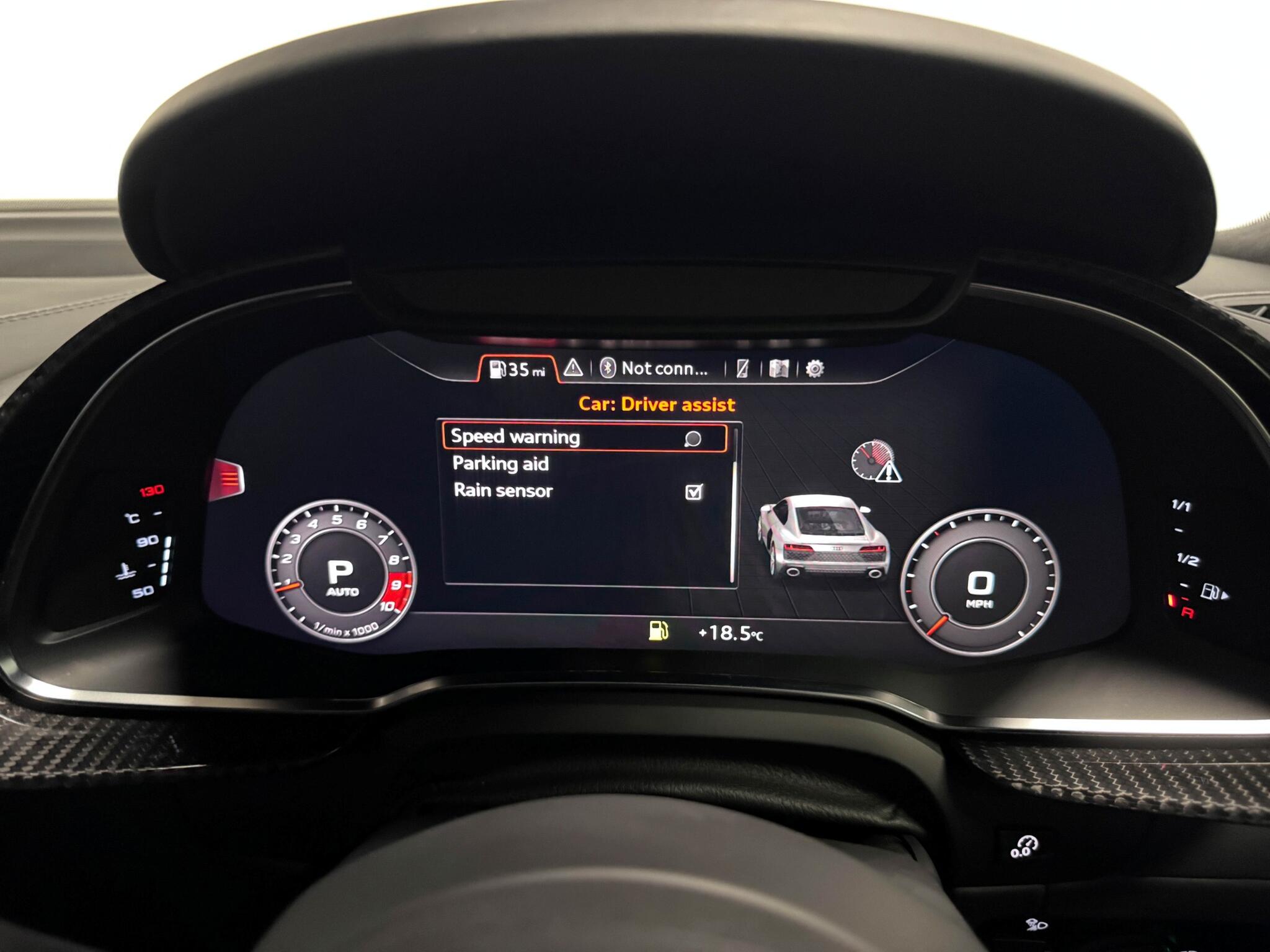 Audi R8 view 55
