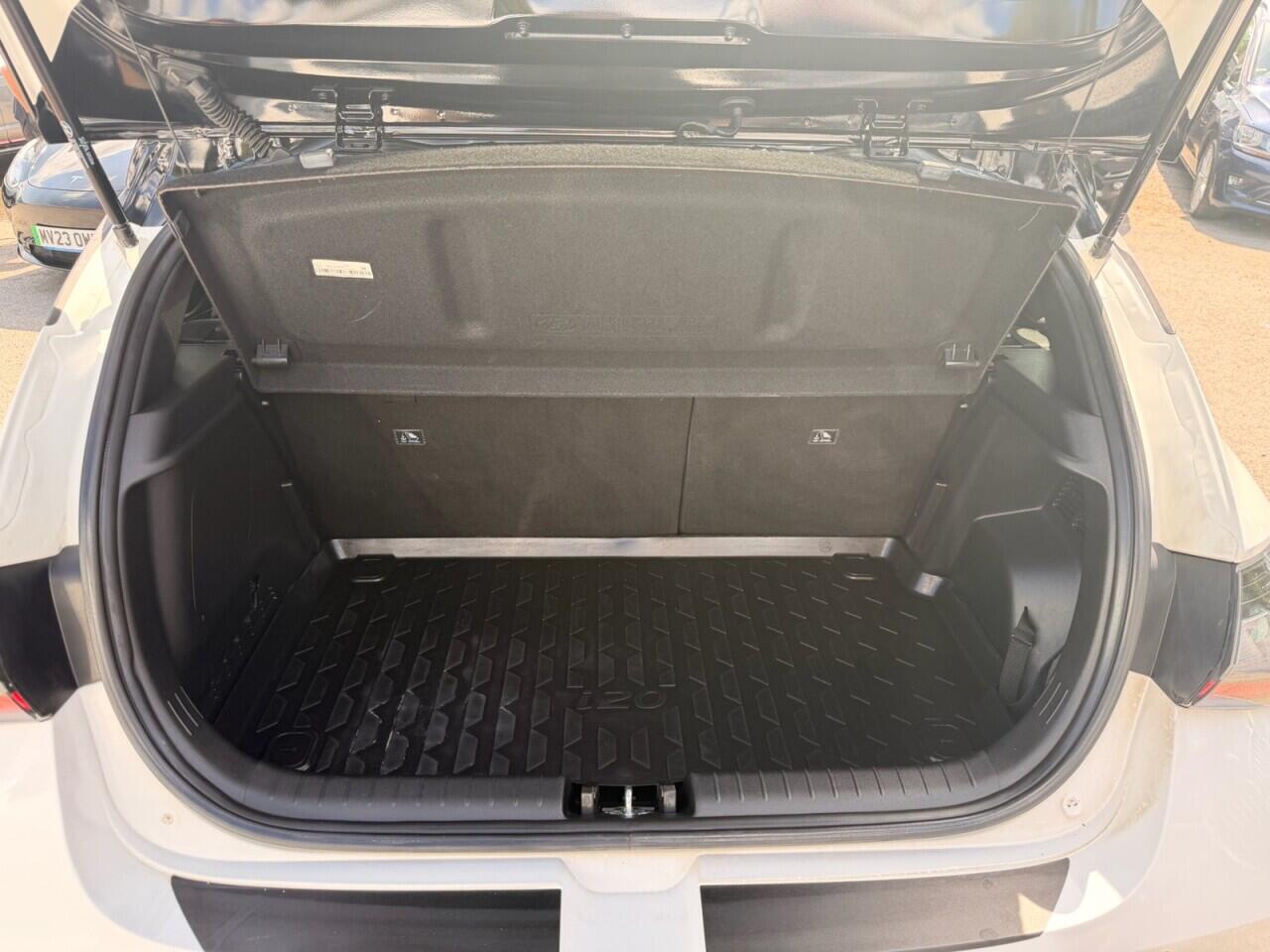 Hyundai I20 view 6