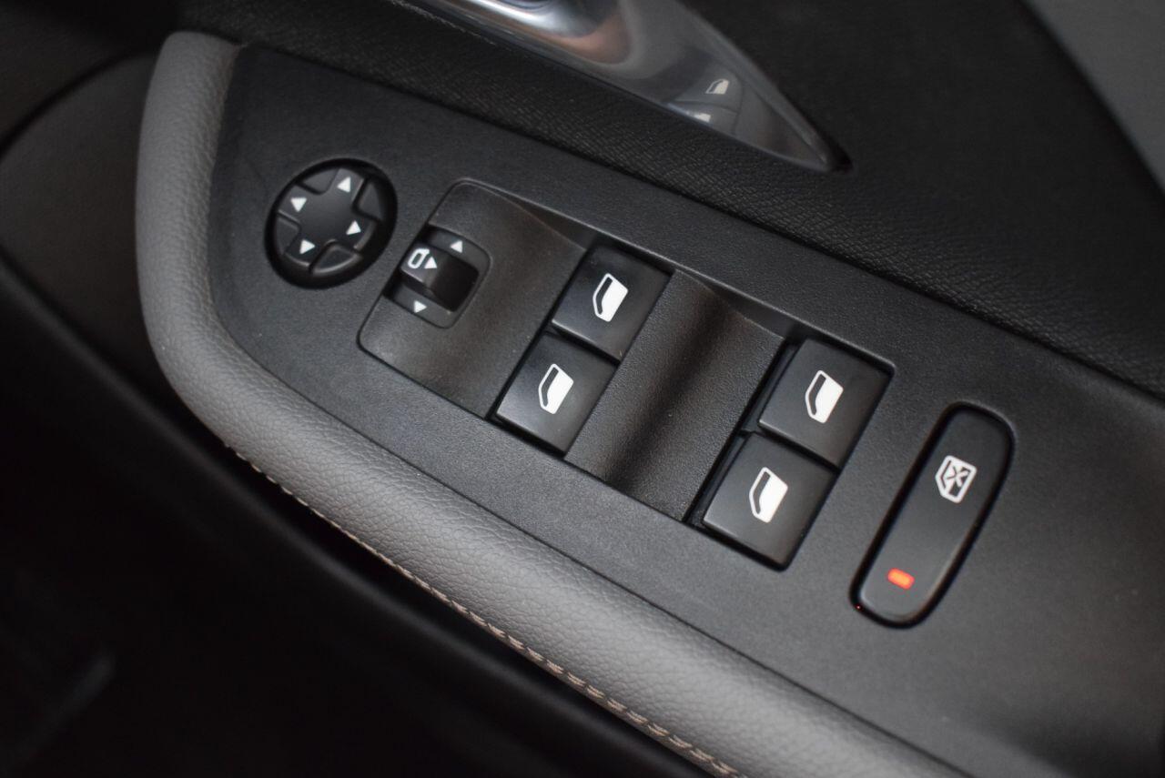 Vauxhall Mokka view 31