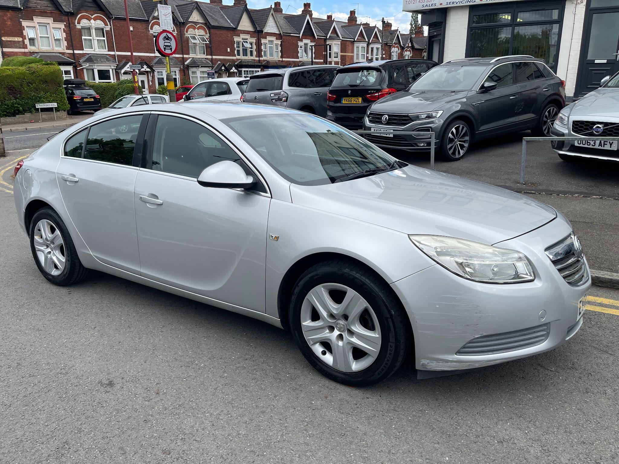 Vauxhall Insignia view 5