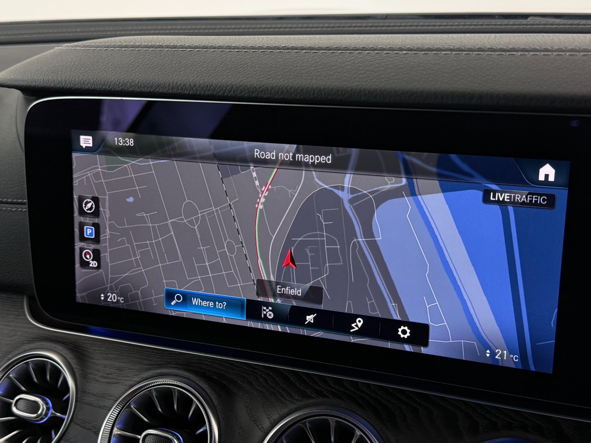 Mercedes-Benz E-Class view 28