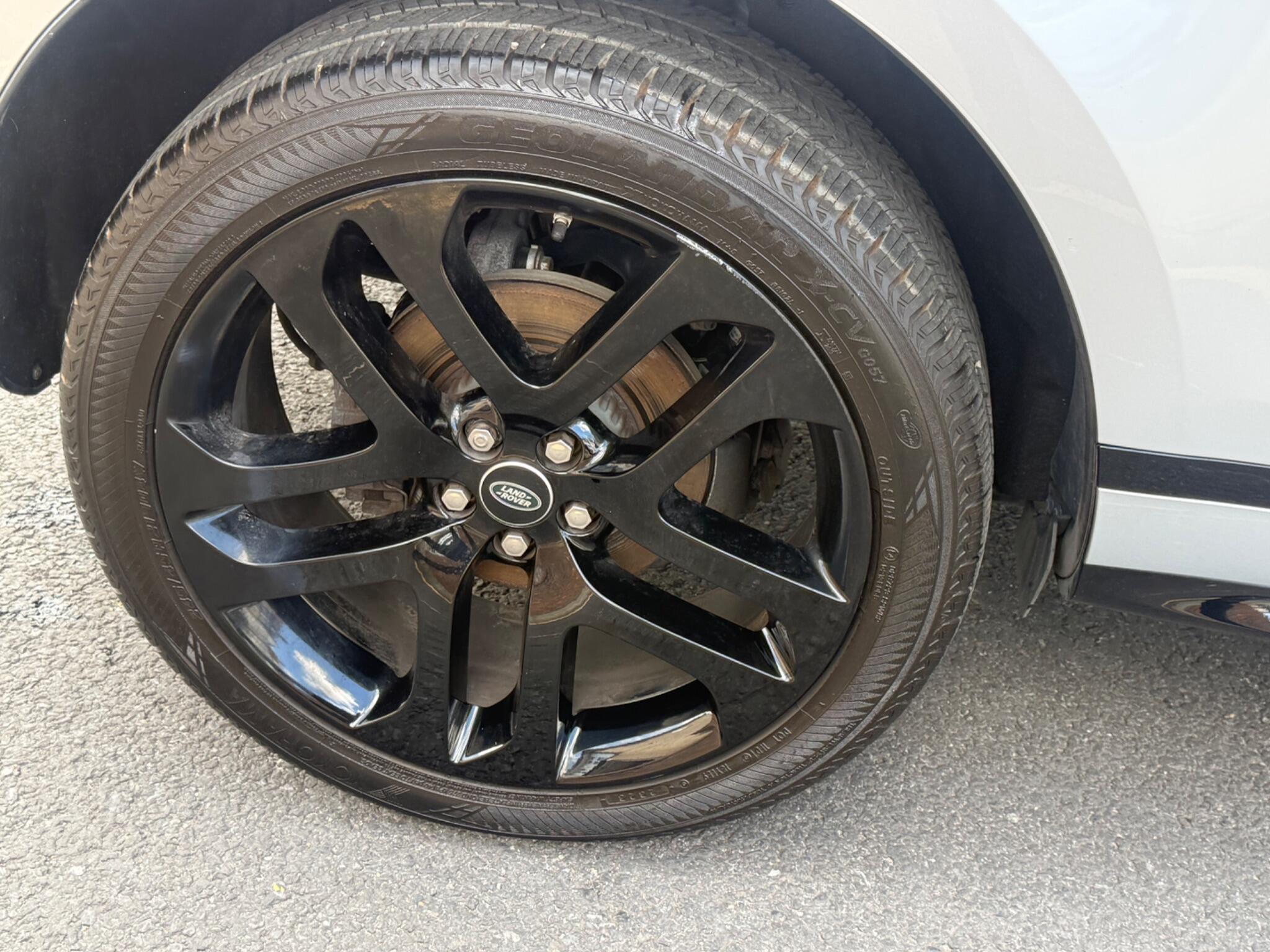 Land Rover Range Rover Evoque view 11