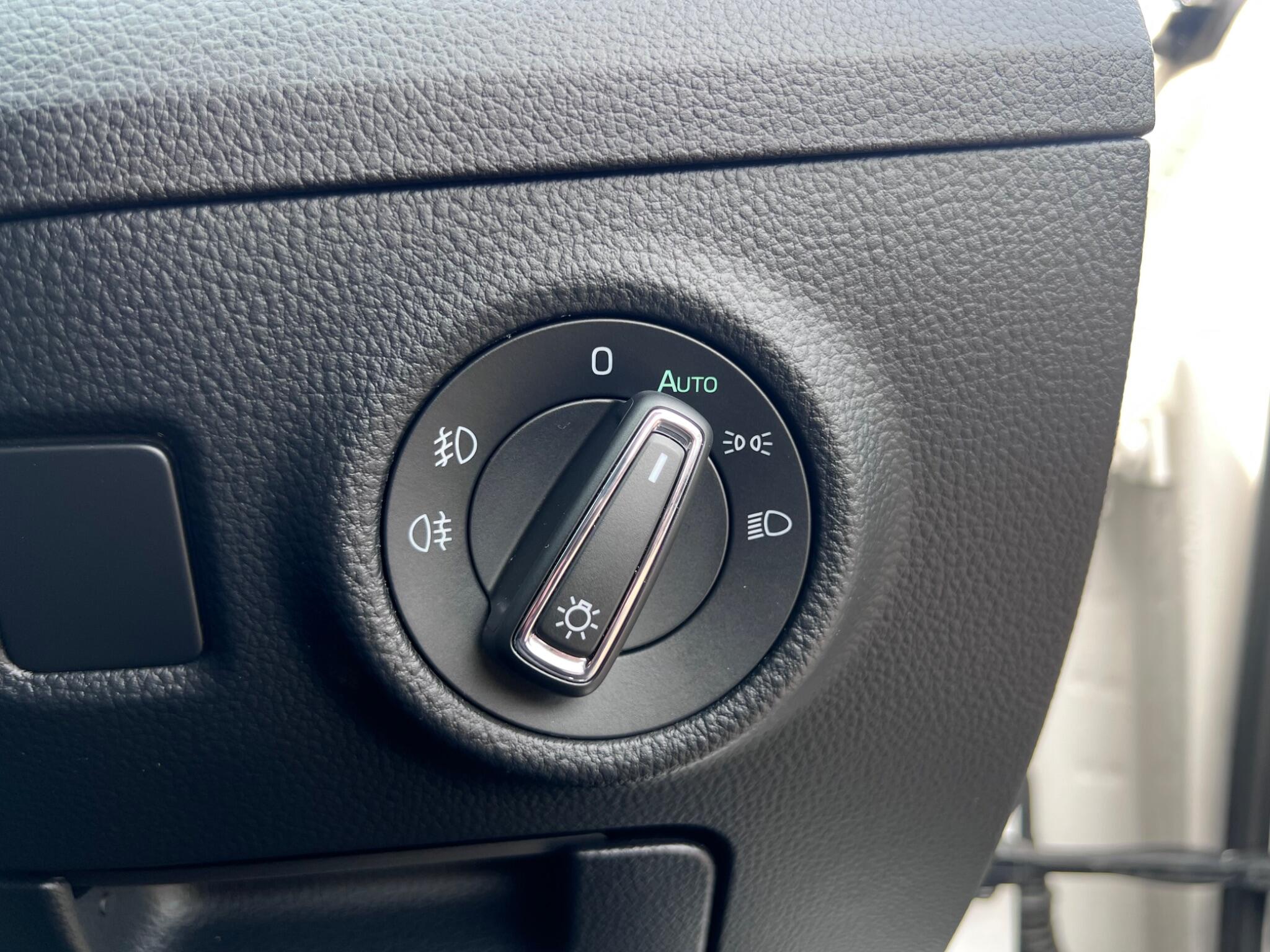Skoda Superb view 31