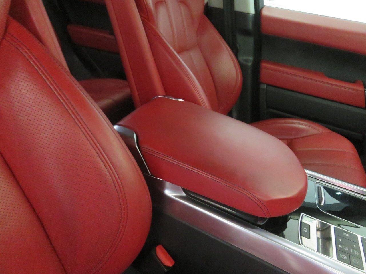 Land Rover Range Rover Sport view 43