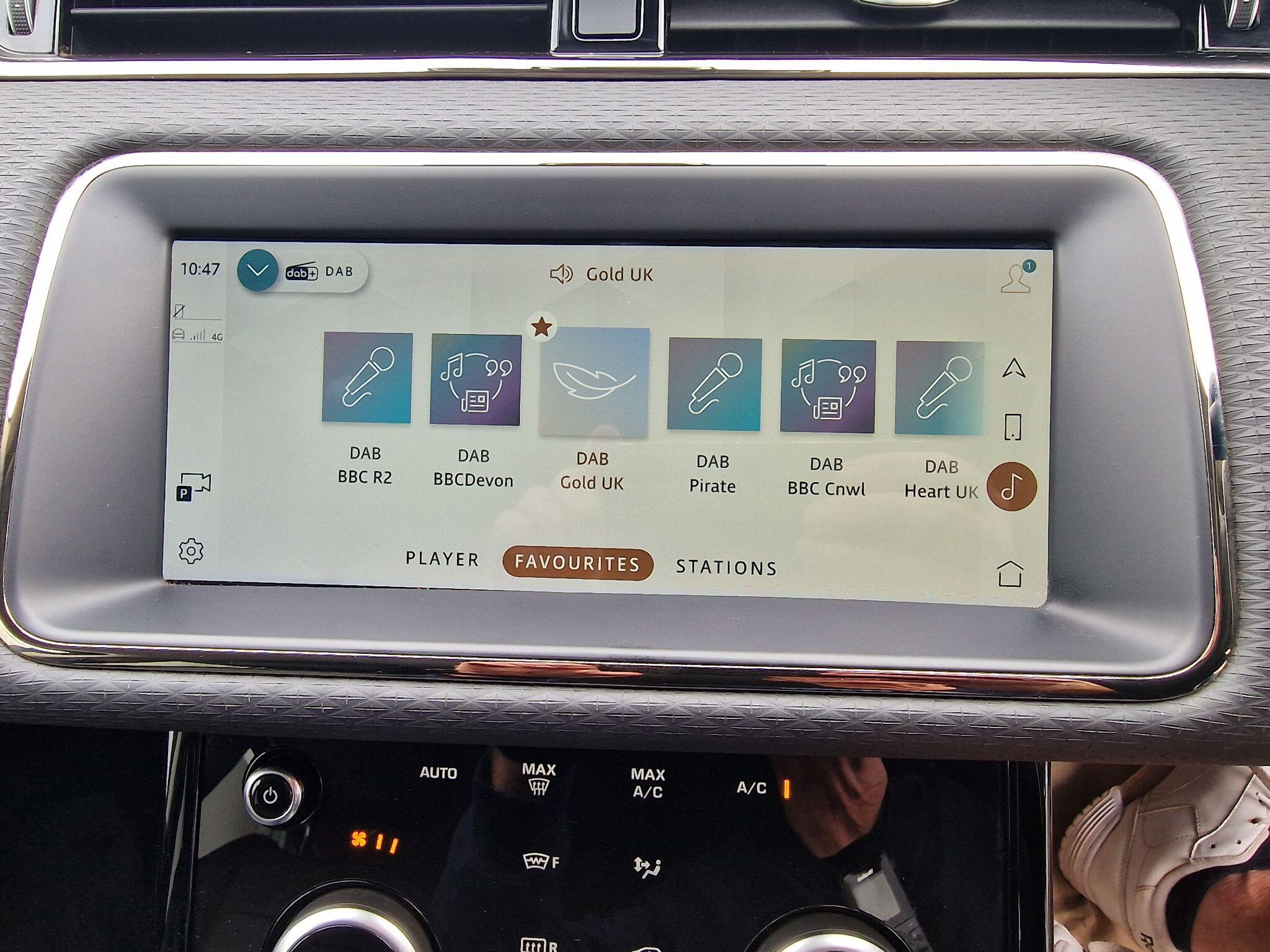 Land Rover Range Rover Evoque view 11
