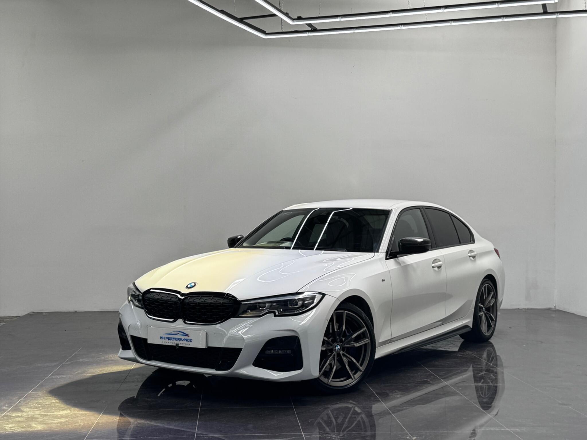 BMW 3 Series view 17