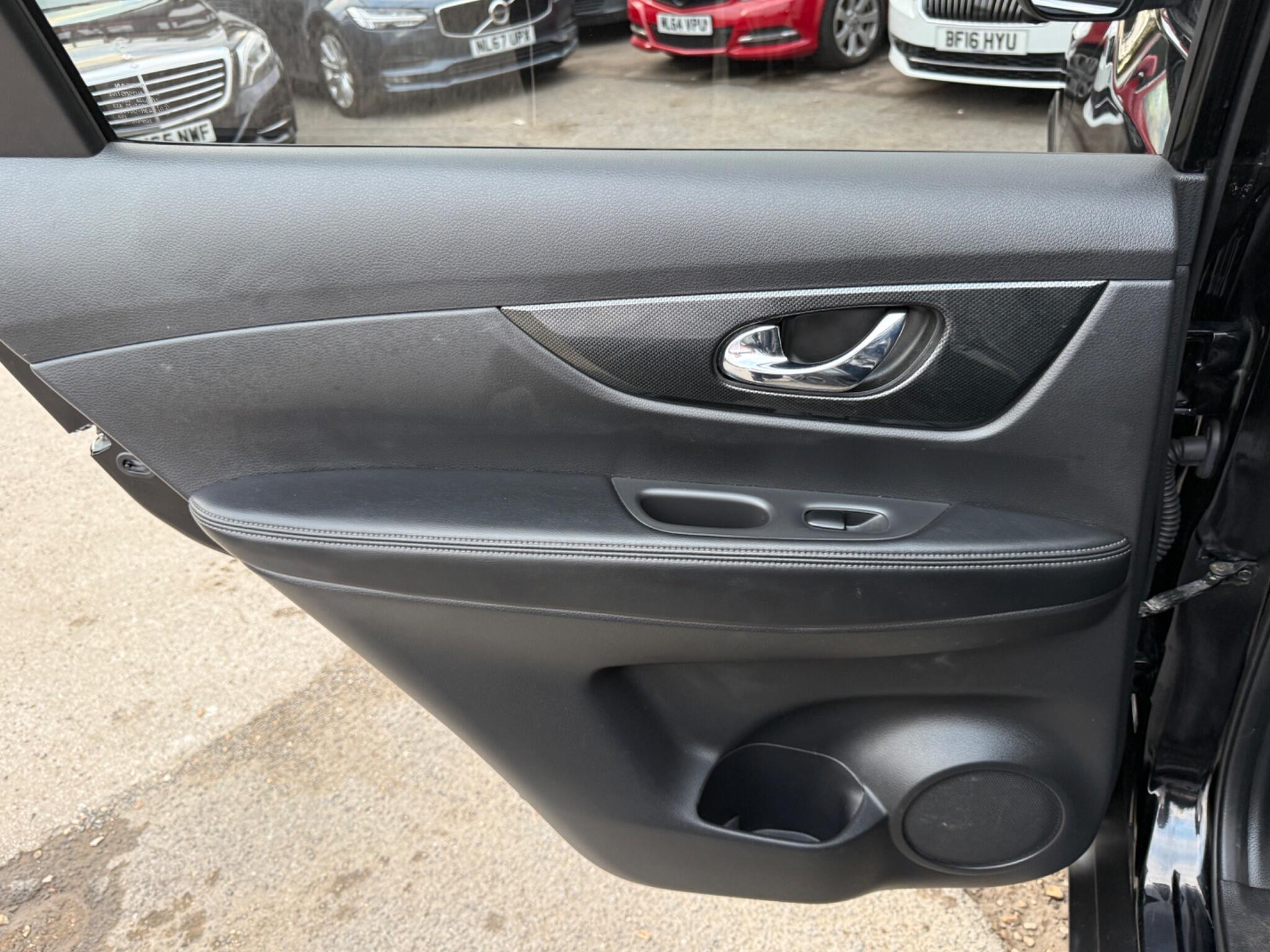 Nissan X-Trail - Image 51