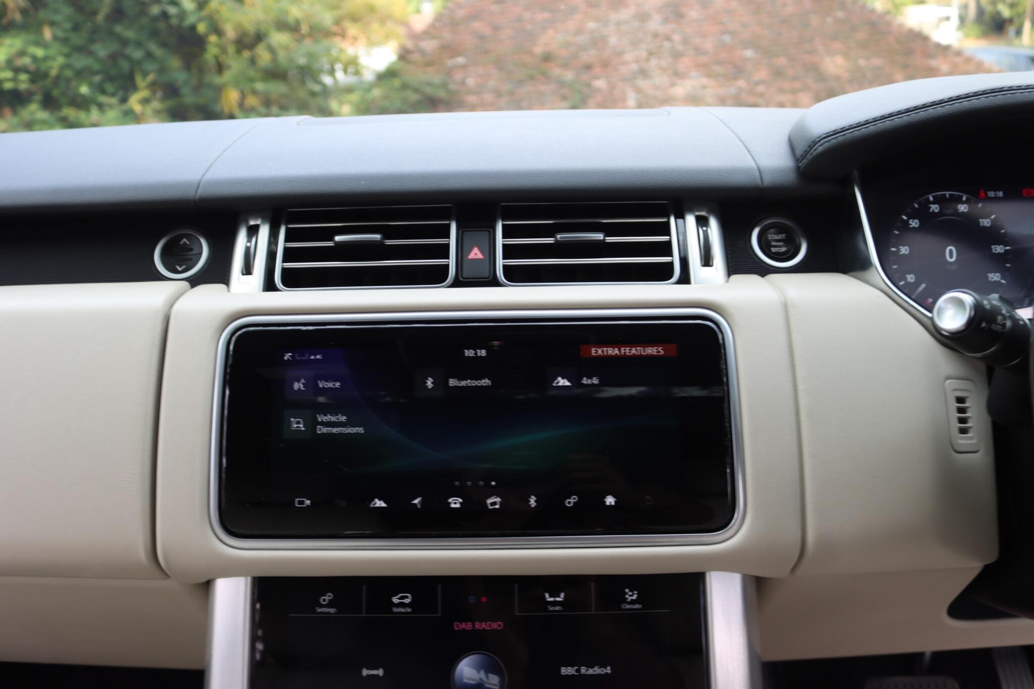 Land Rover Range Rover view 59