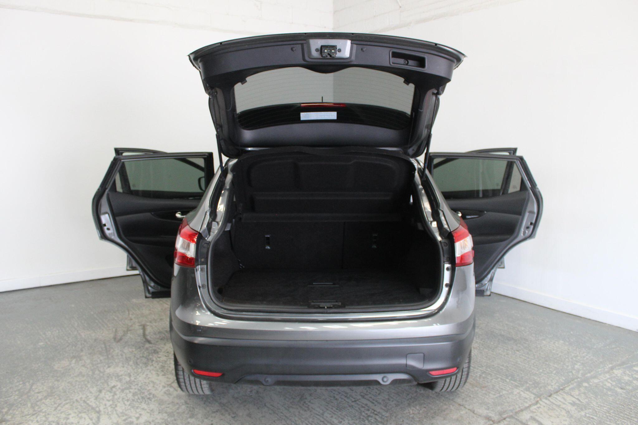Nissan Qashqai view 23