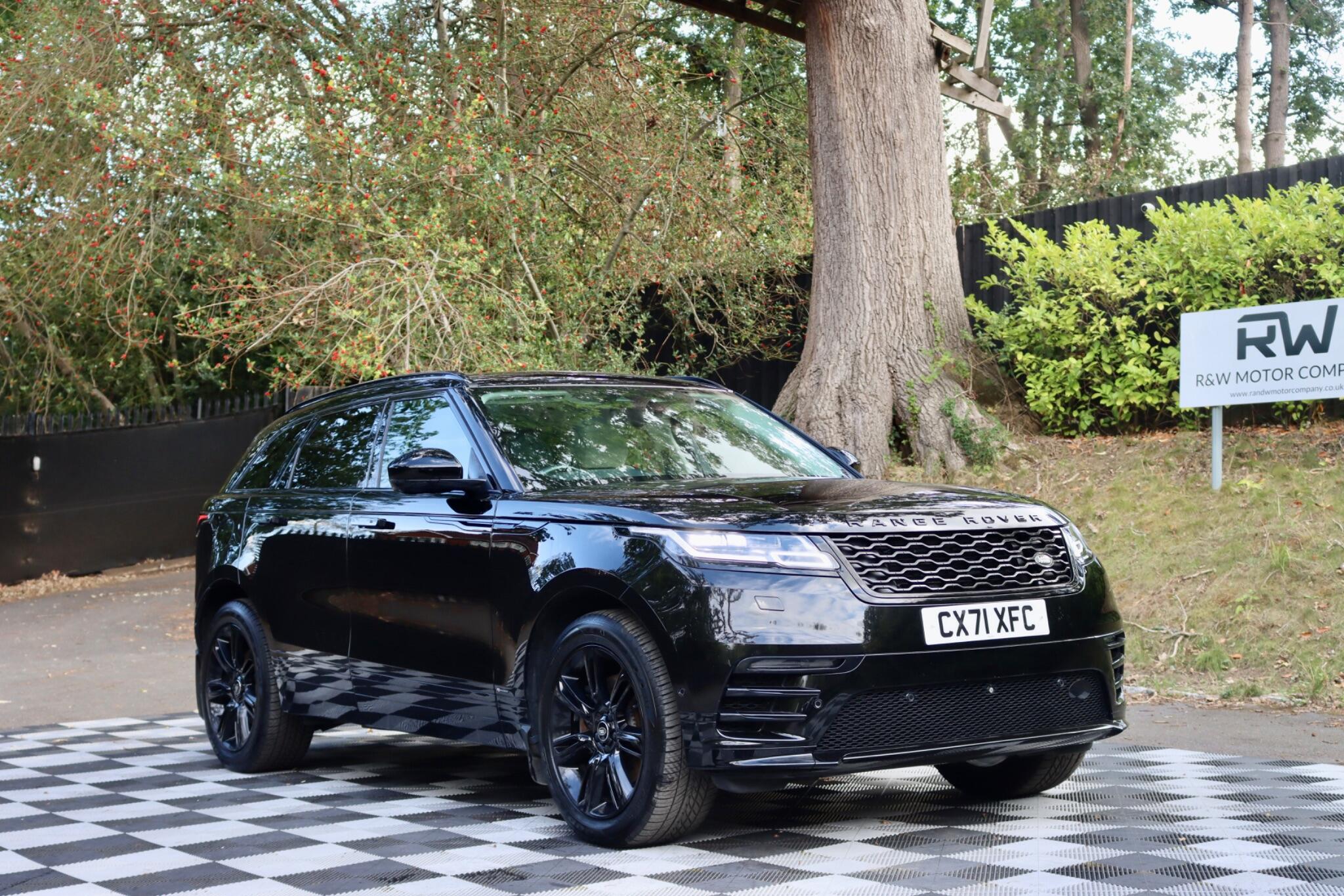 Land Rover Range Rover Velar view 21