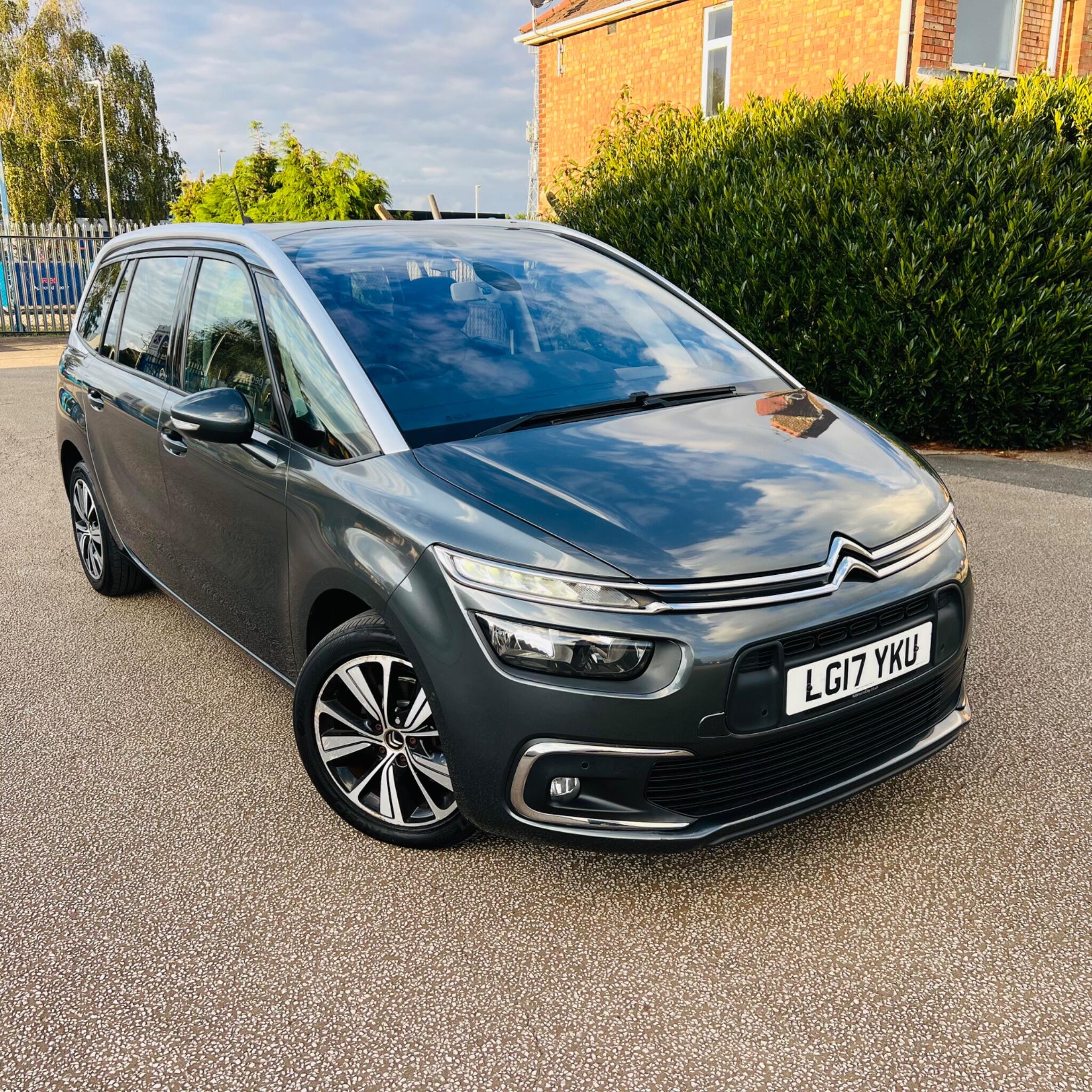 Citroen Grand C4 Picasso main image