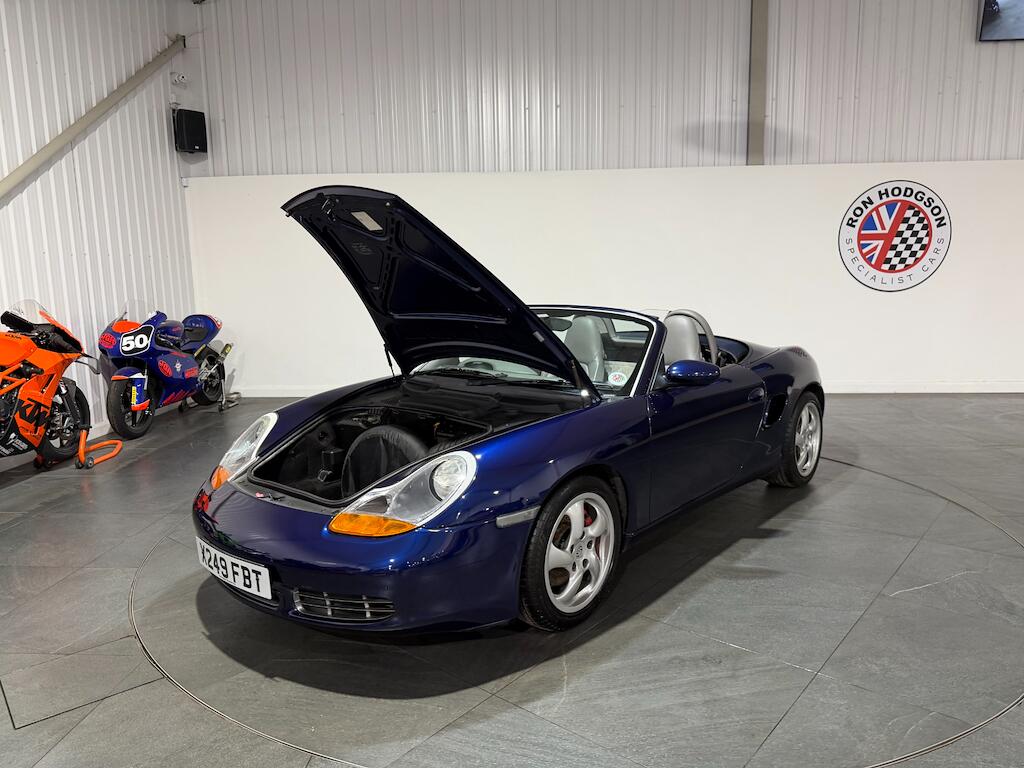 Porsche Boxster view 30