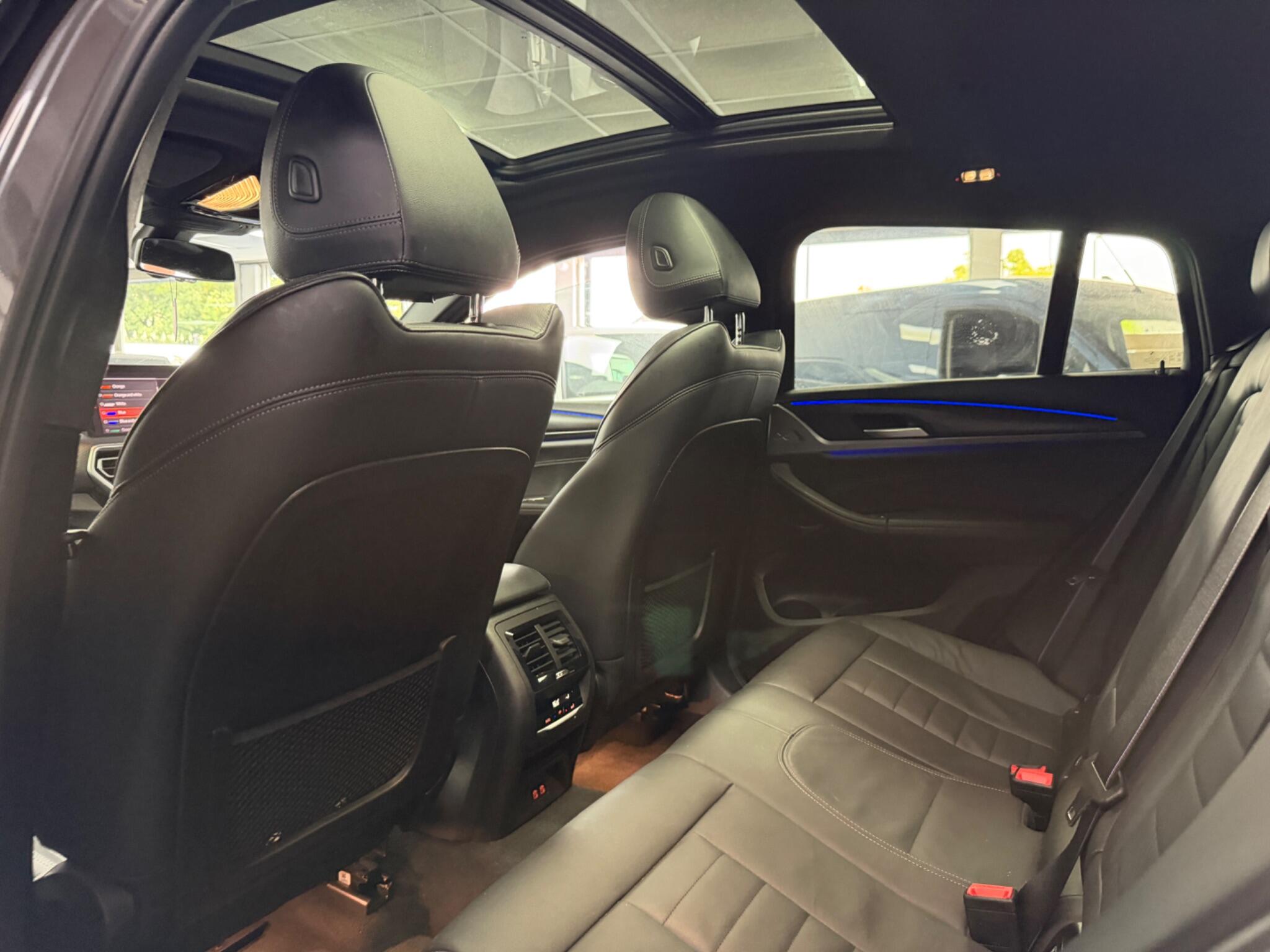 BMW X4 view 27