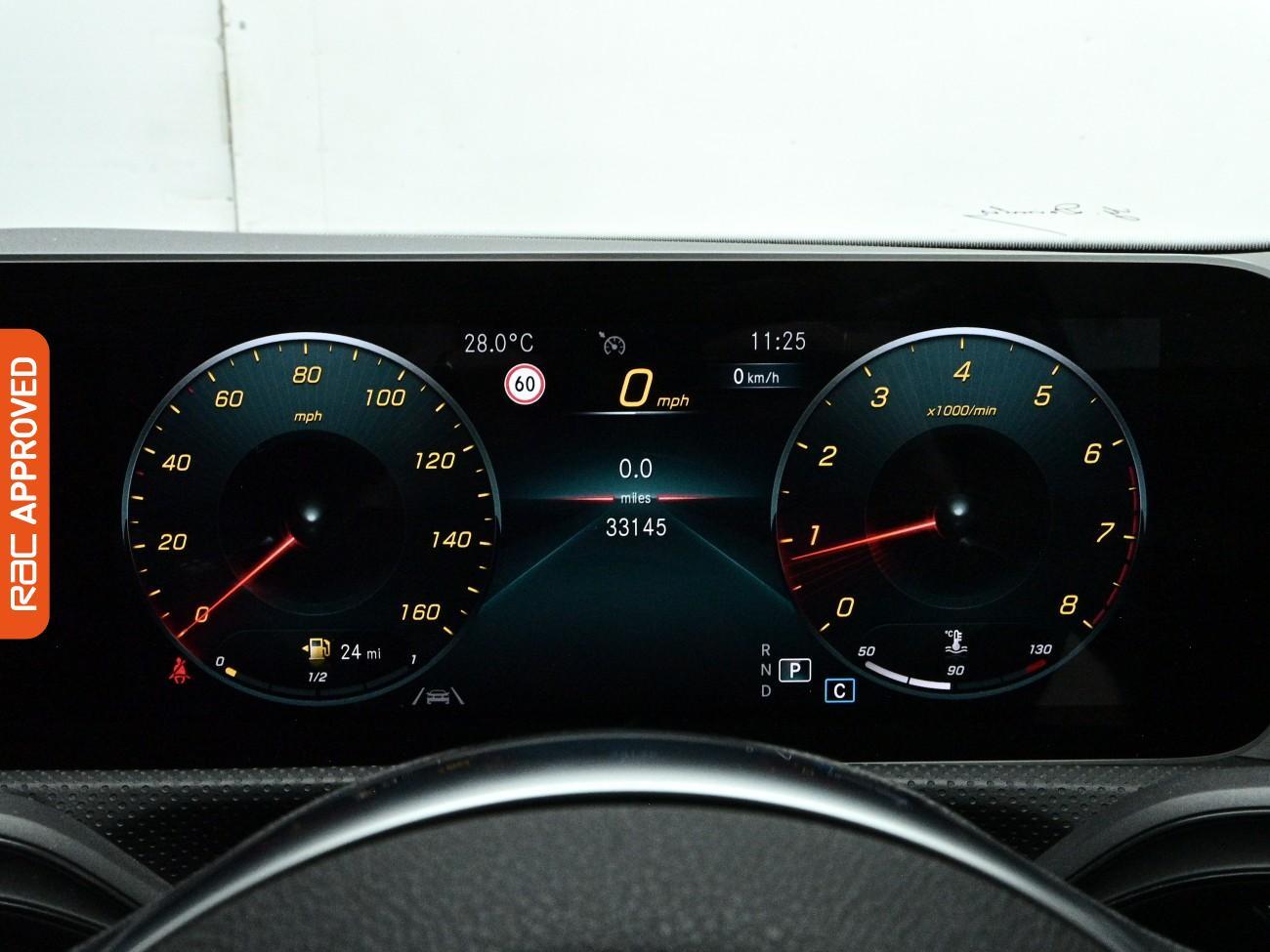Mercedes-Benz CLA view 11