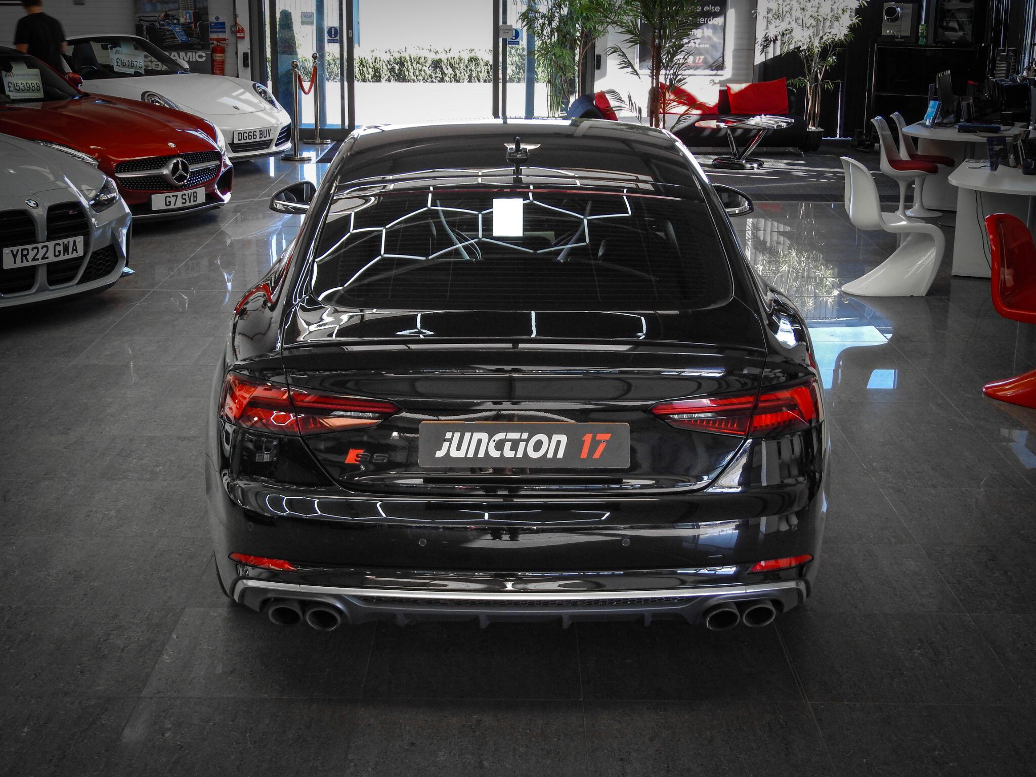 Audi S5 view 40