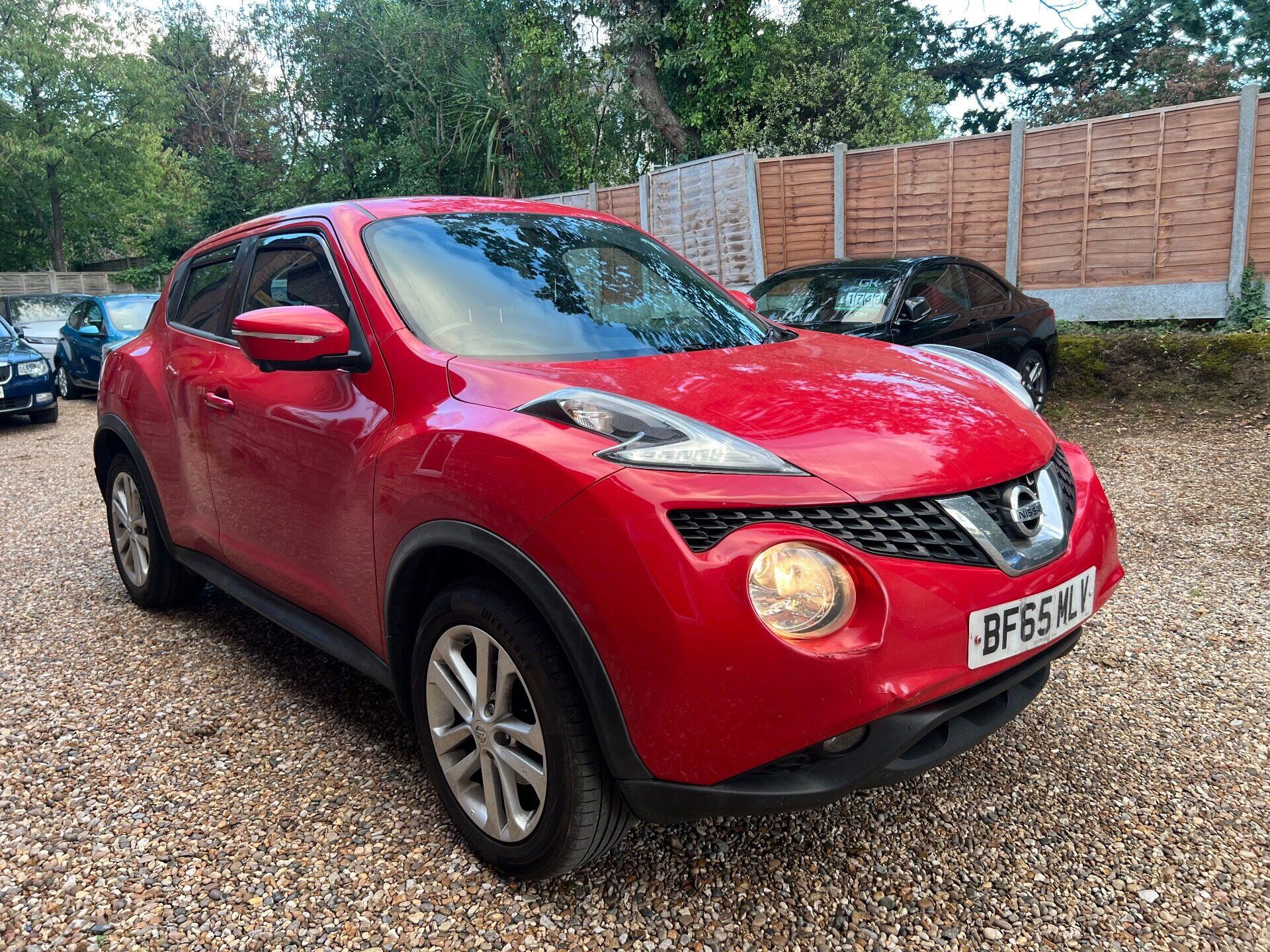 2015 Nissan Juke in Red for sale