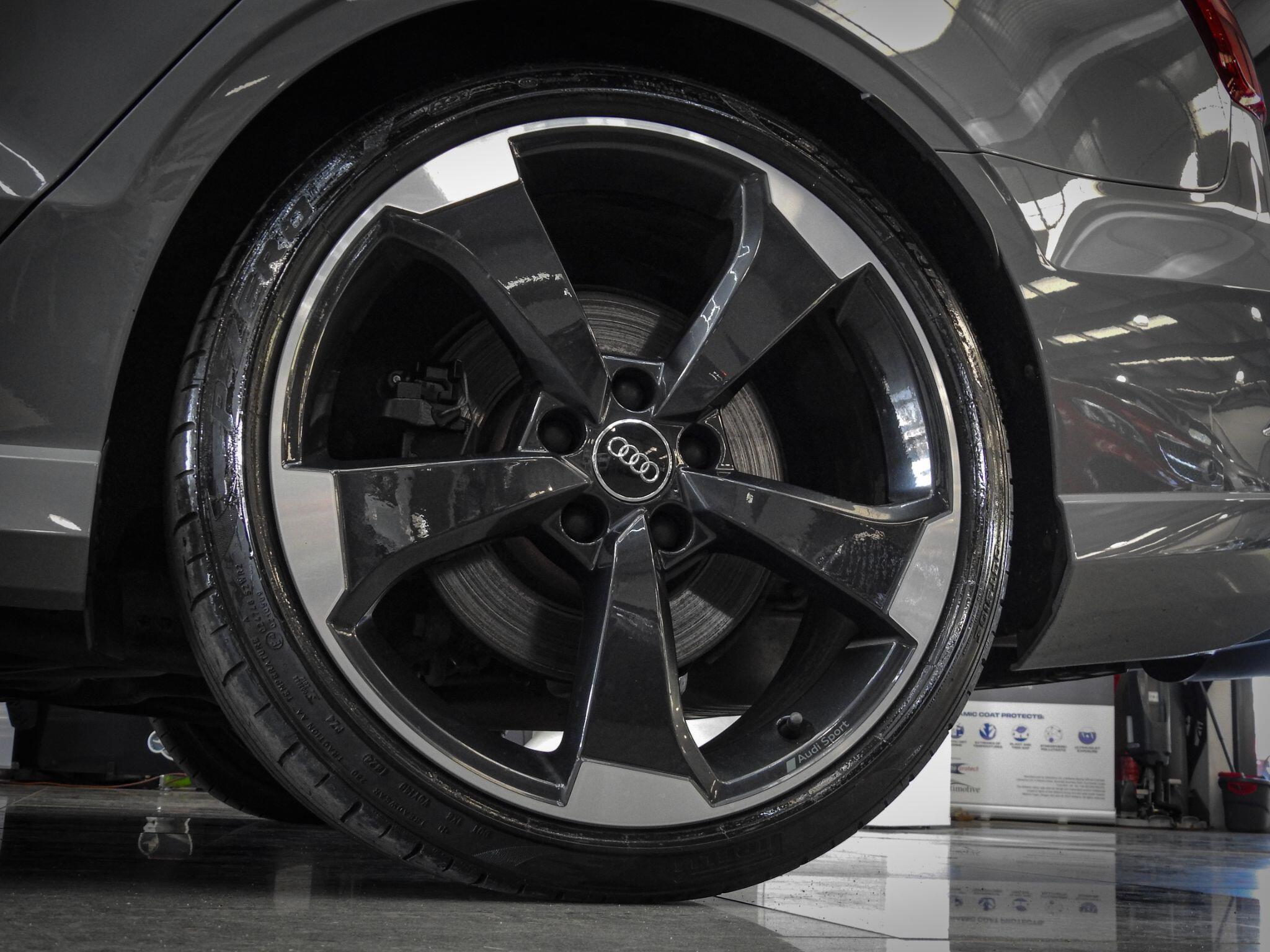 Audi RS3 view 37