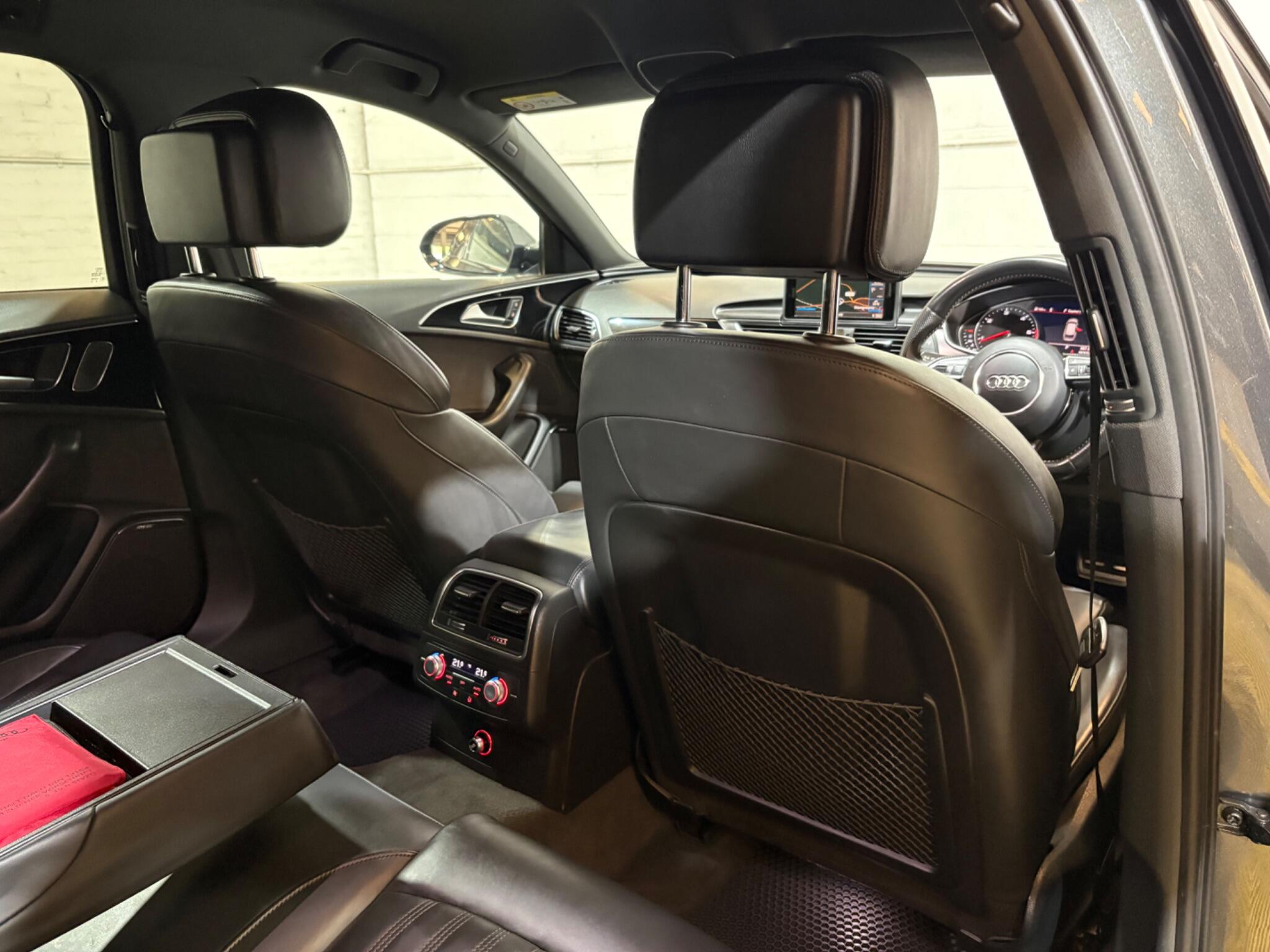 Audi A6 view 37