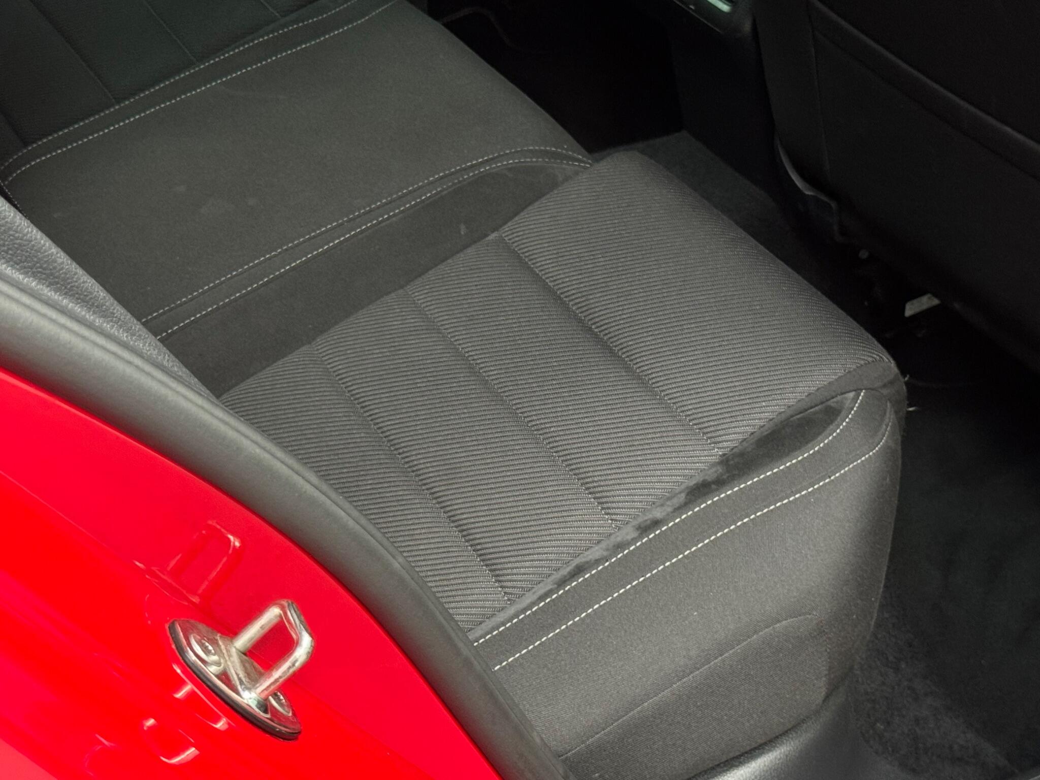 Volkswagen Golf view 49