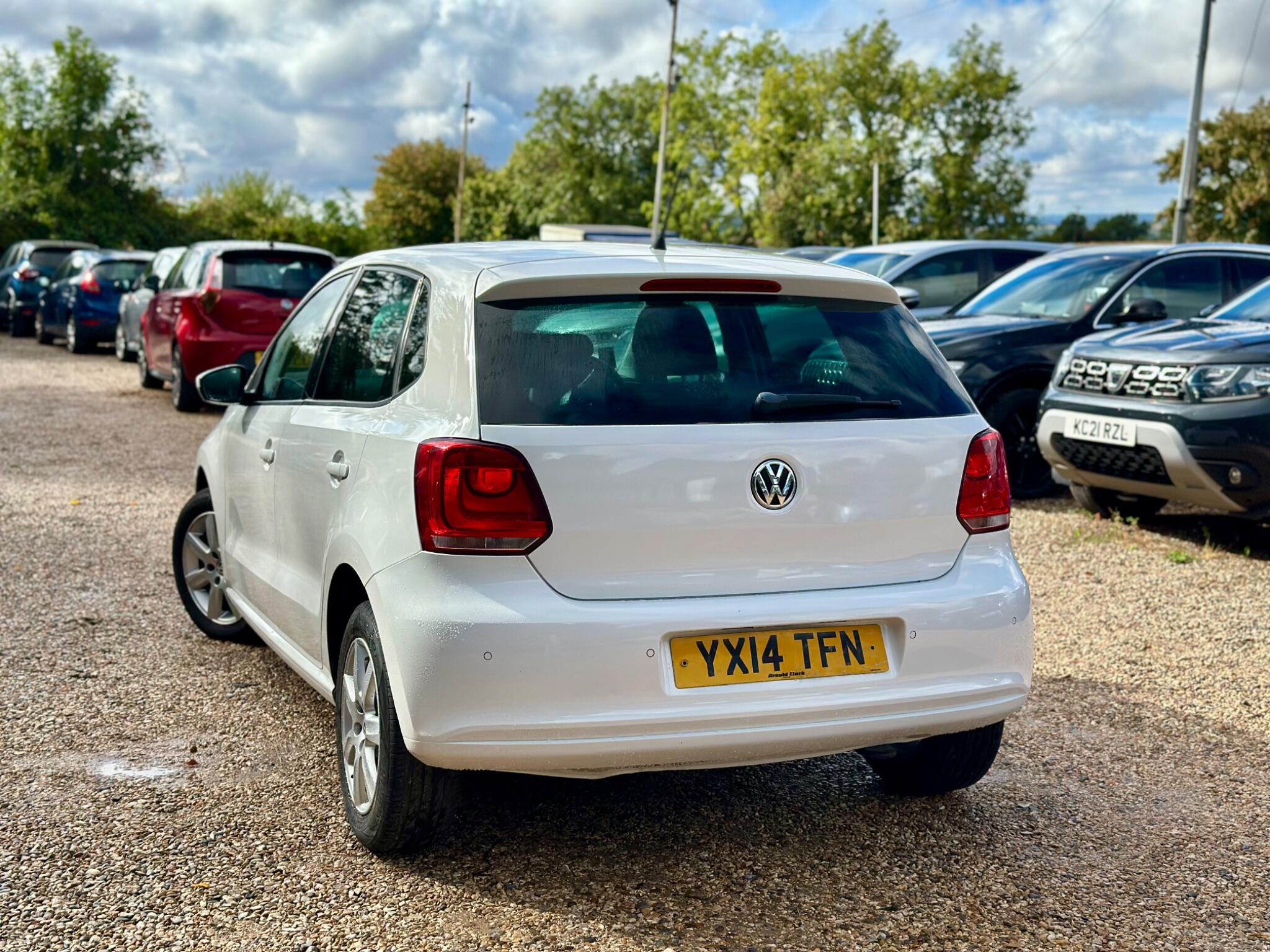 Volkswagen Polo view 11
