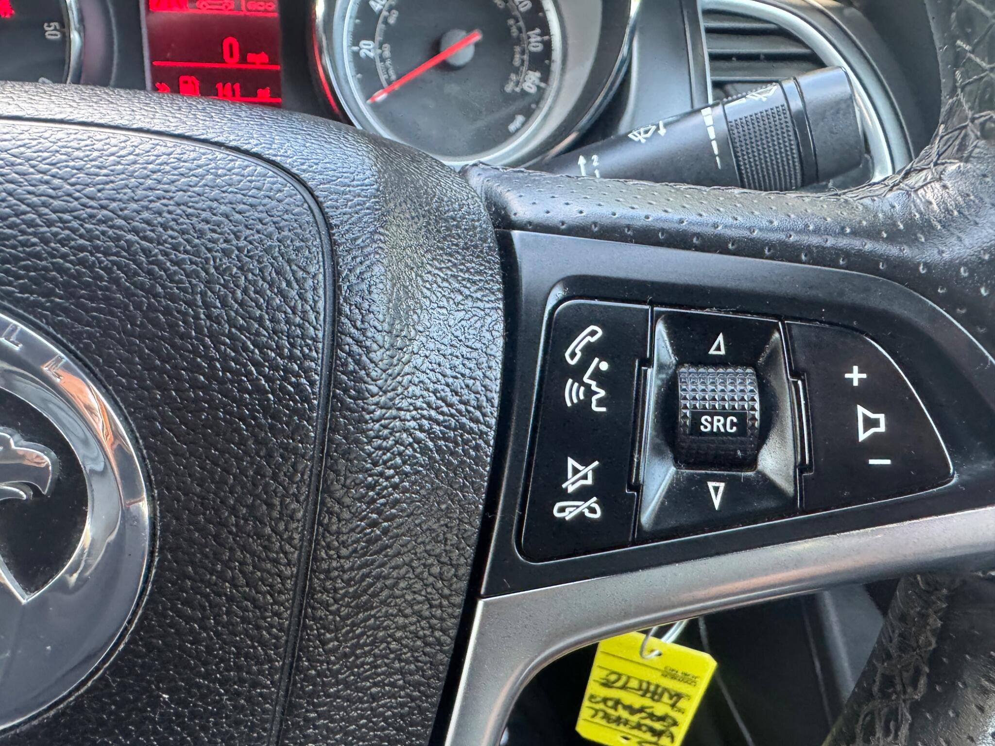 Vauxhall Cascada view 43