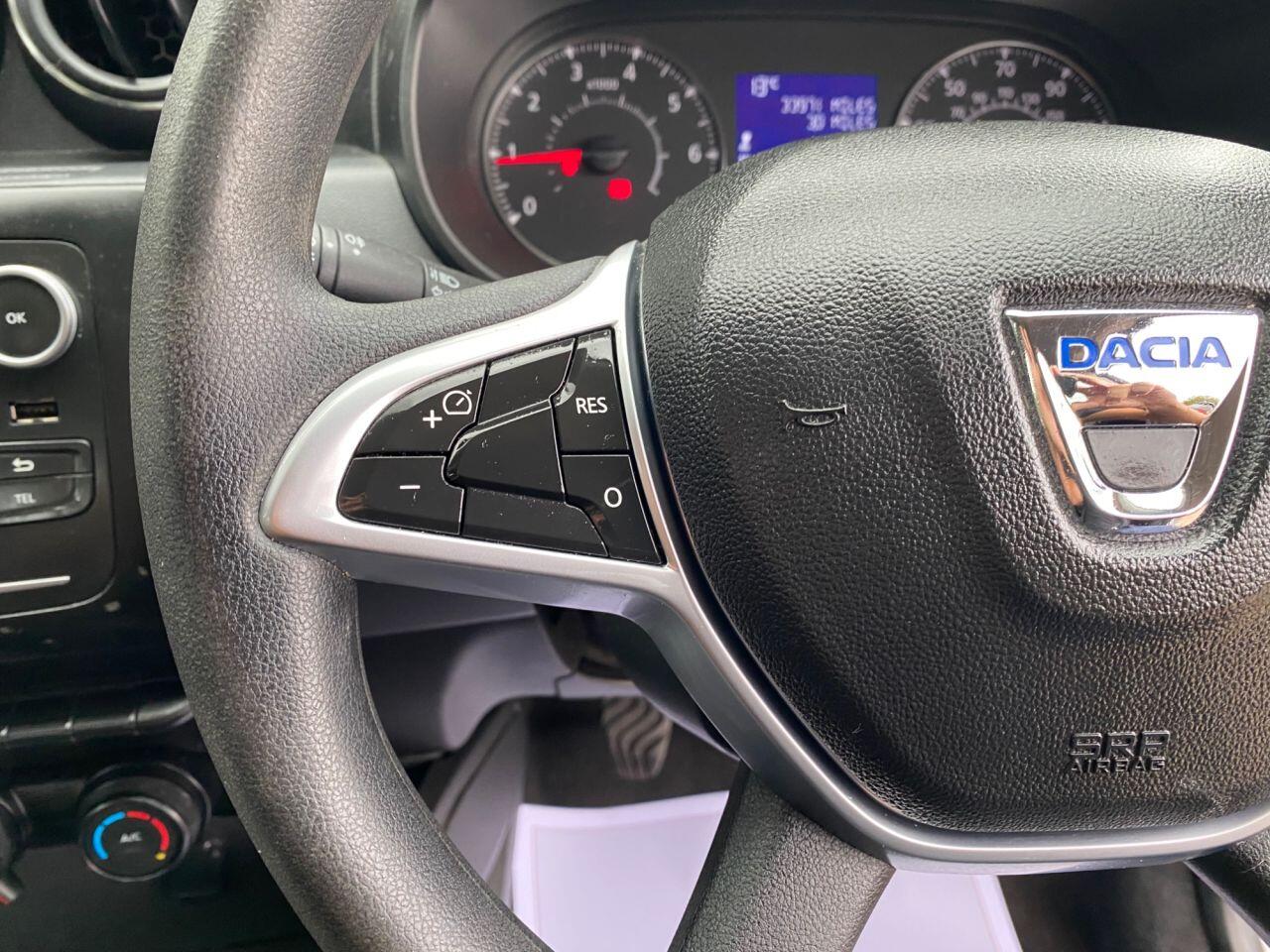 Dacia Duster view 21