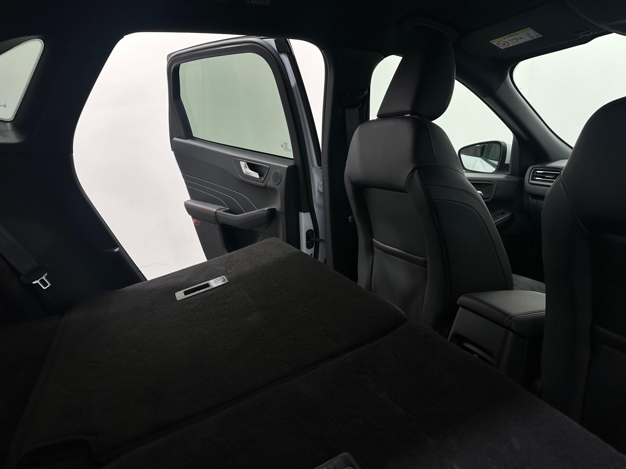Ford Kuga view 43