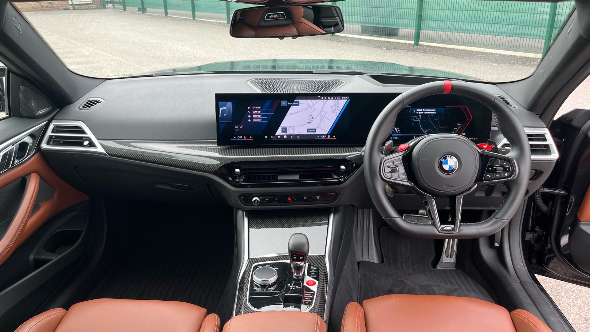 BMW M4 view 4
