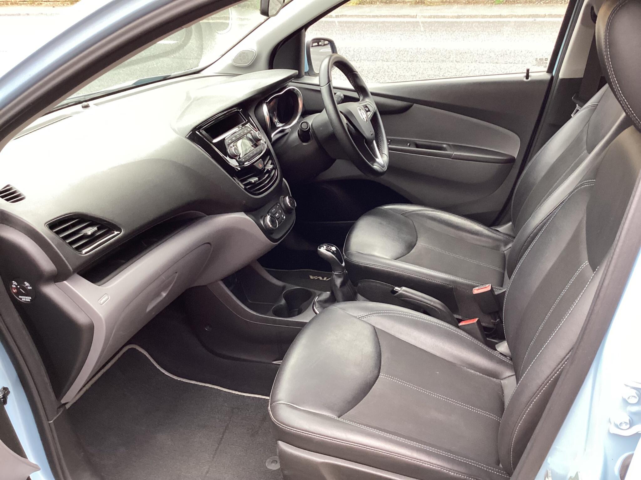 Vauxhall Viva view 11