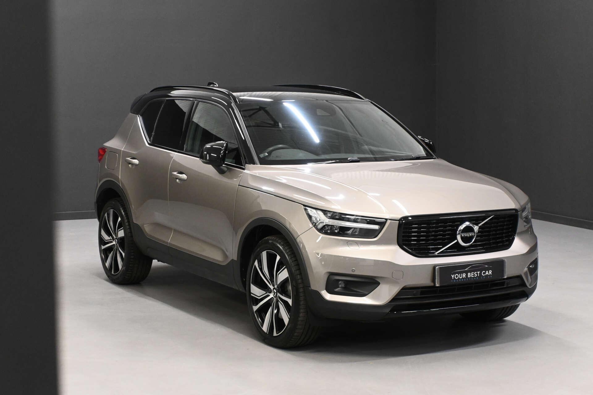 Volvo XC40 view 6