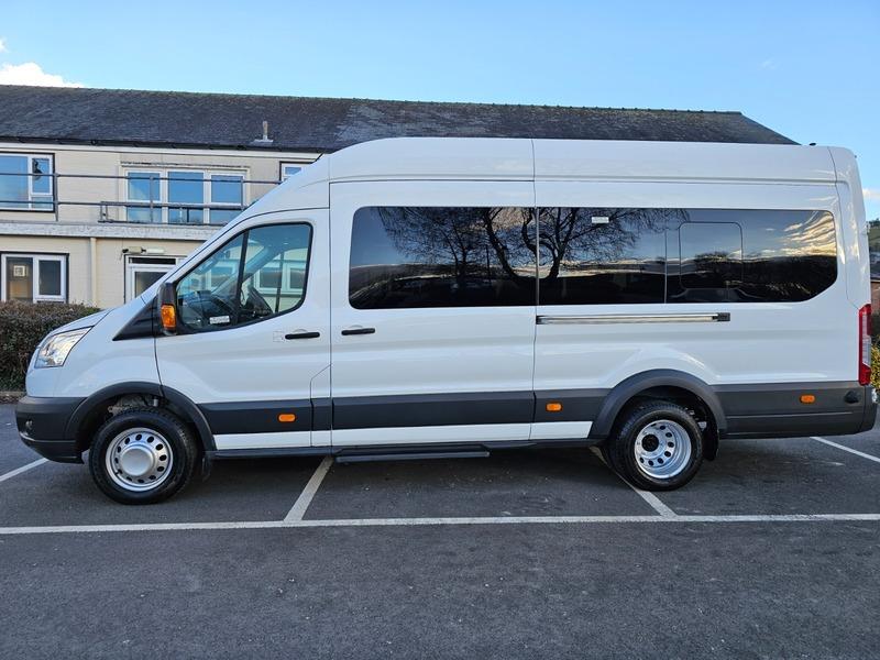 2018 Ford Transit 2.2 TDCi 460 HDT Trend Minibus 5dr Diesel Manual L4 H3 (18 seats) (196 g/km, 123 bhp) • 9,875 miles image 7