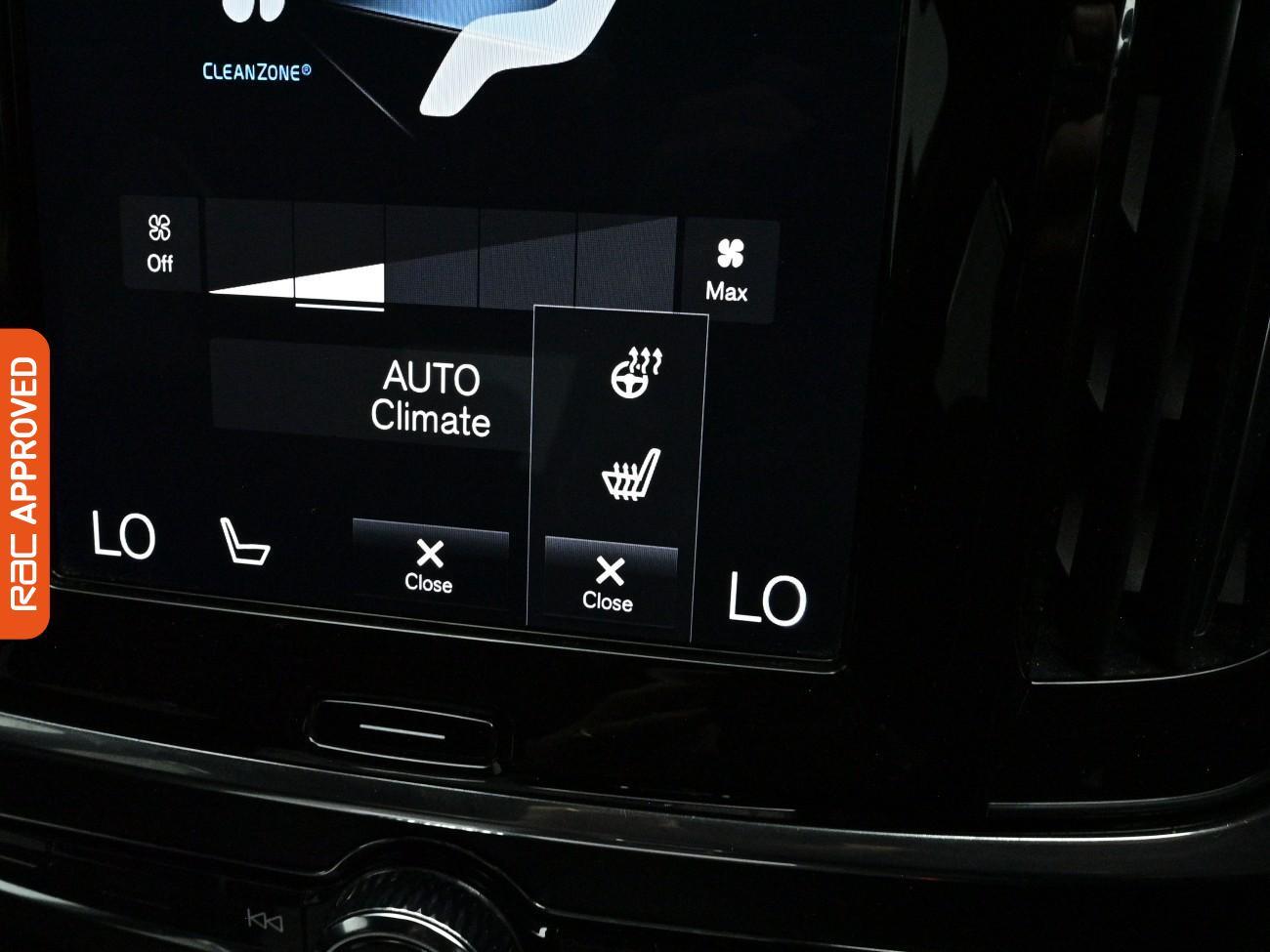Volvo S90 view 16