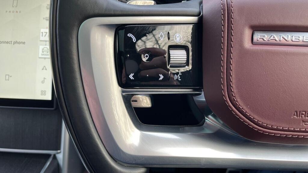 Land Rover Range Rover view 9