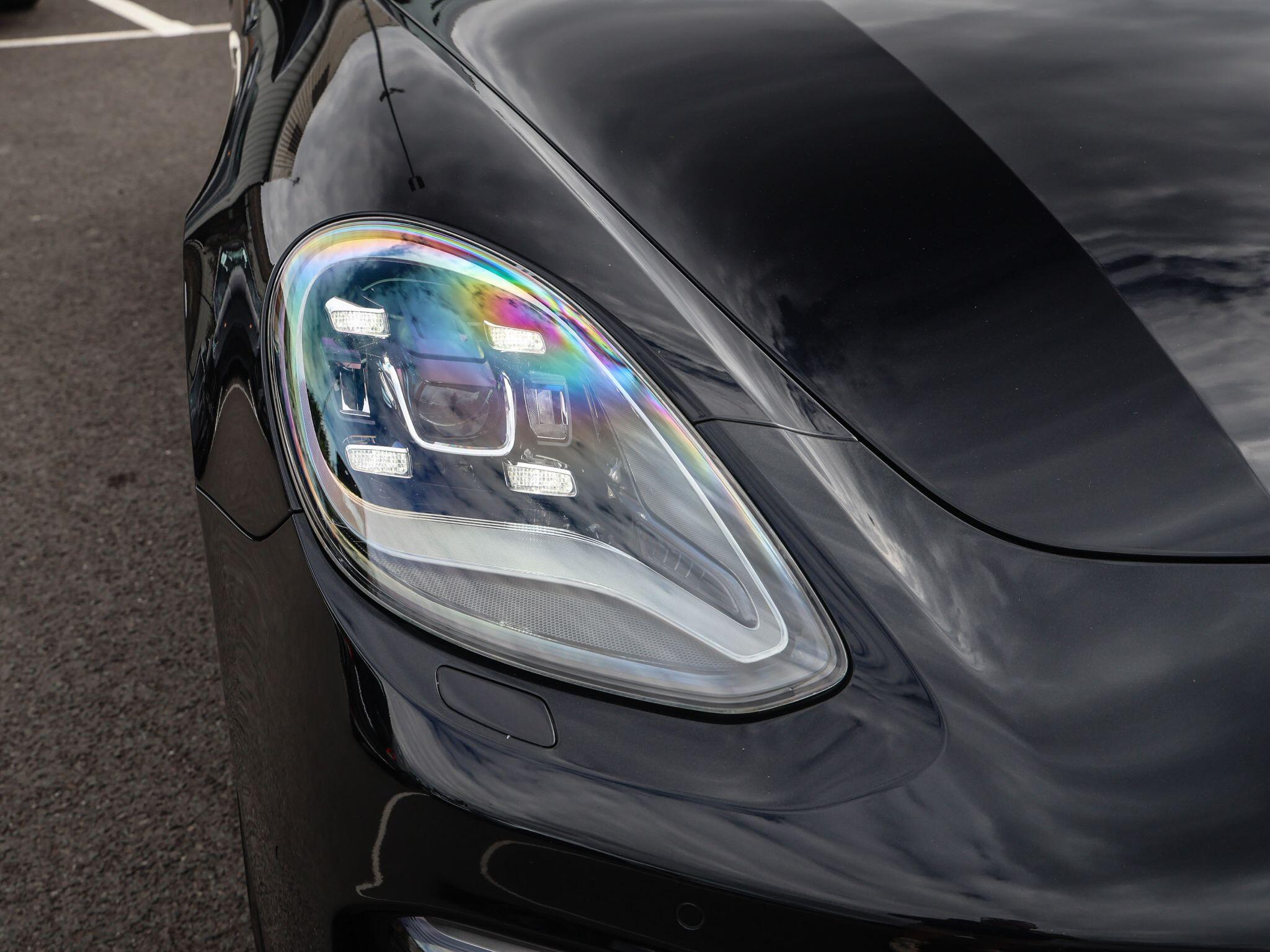 Porsche Panamera view 60