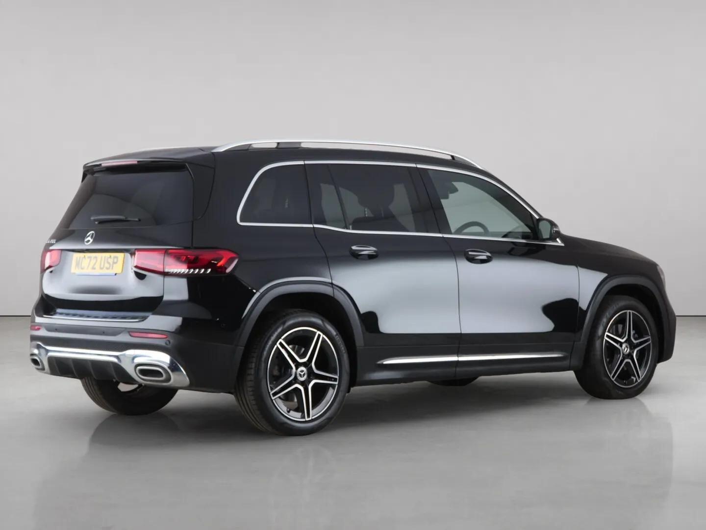 Mercedes-Benz GLB view 6